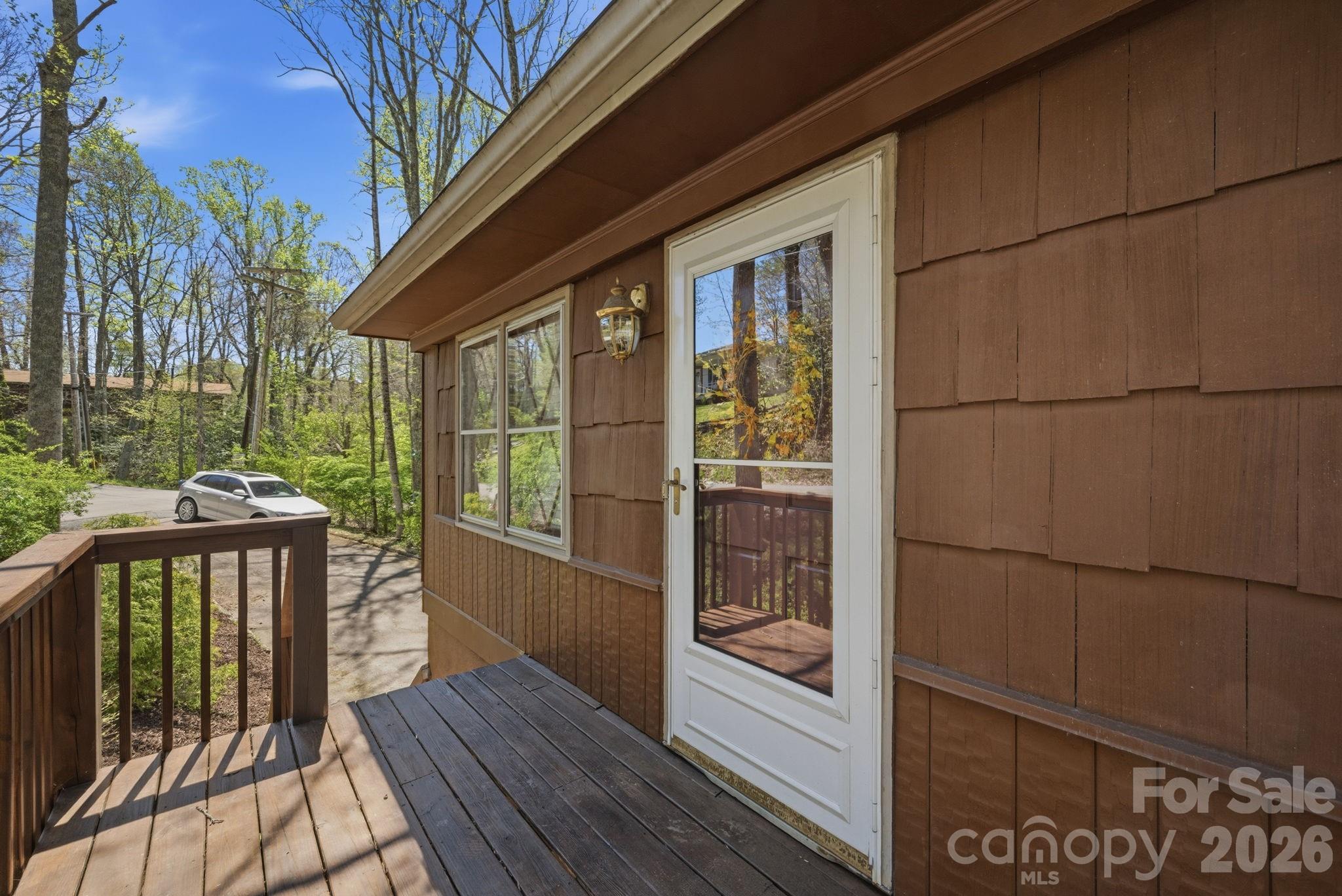 806 Dogwood Drive Property Photo 11
