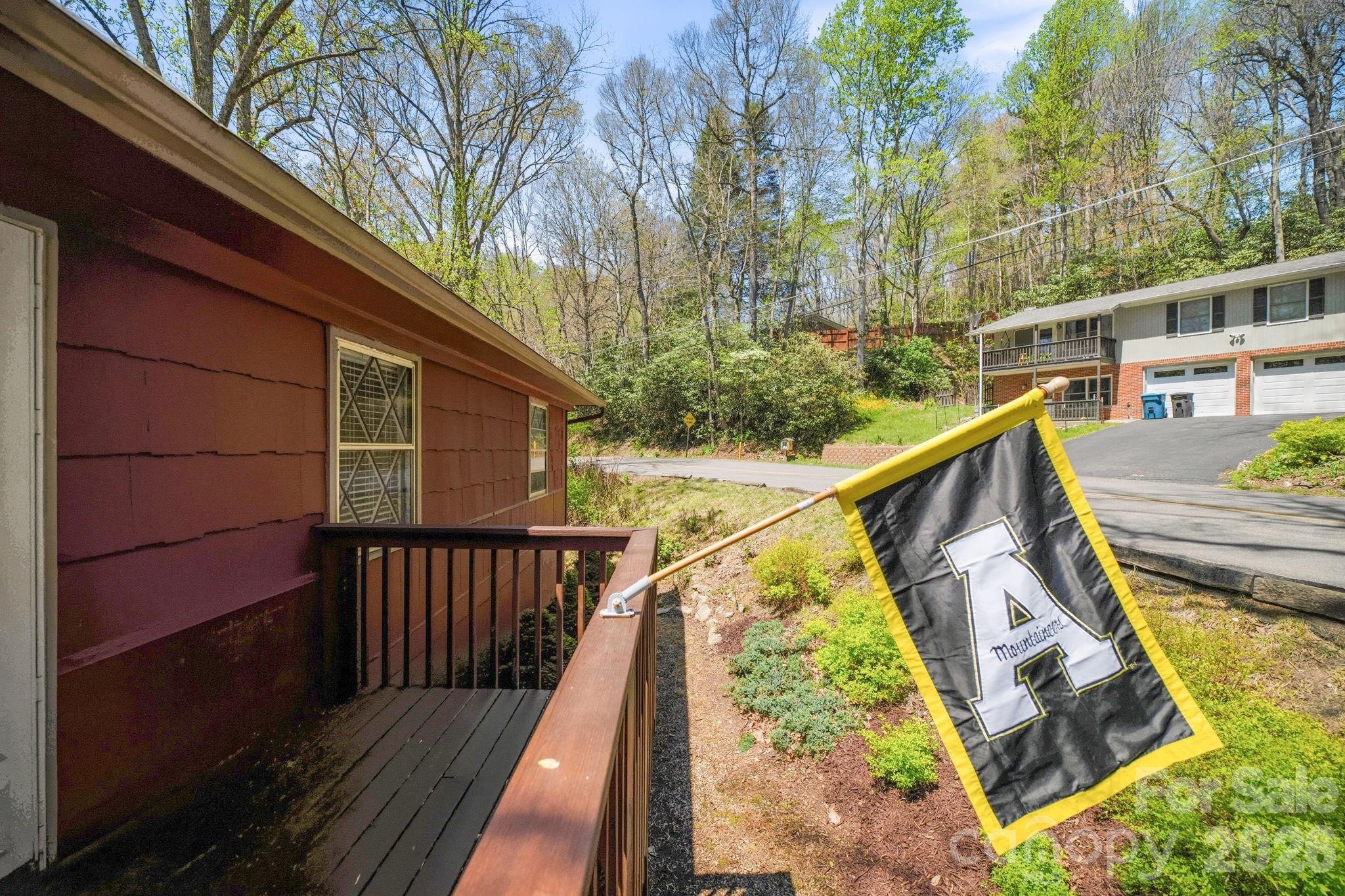 806 Dogwood Drive Property Photo 31