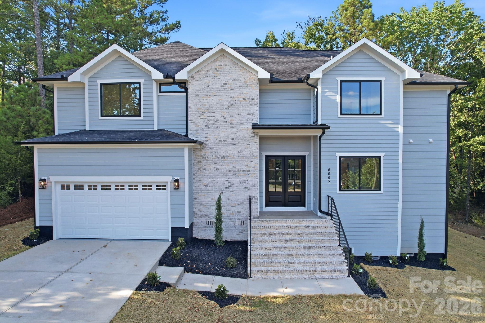 6882 Pine Moss Lane Property Photo 1