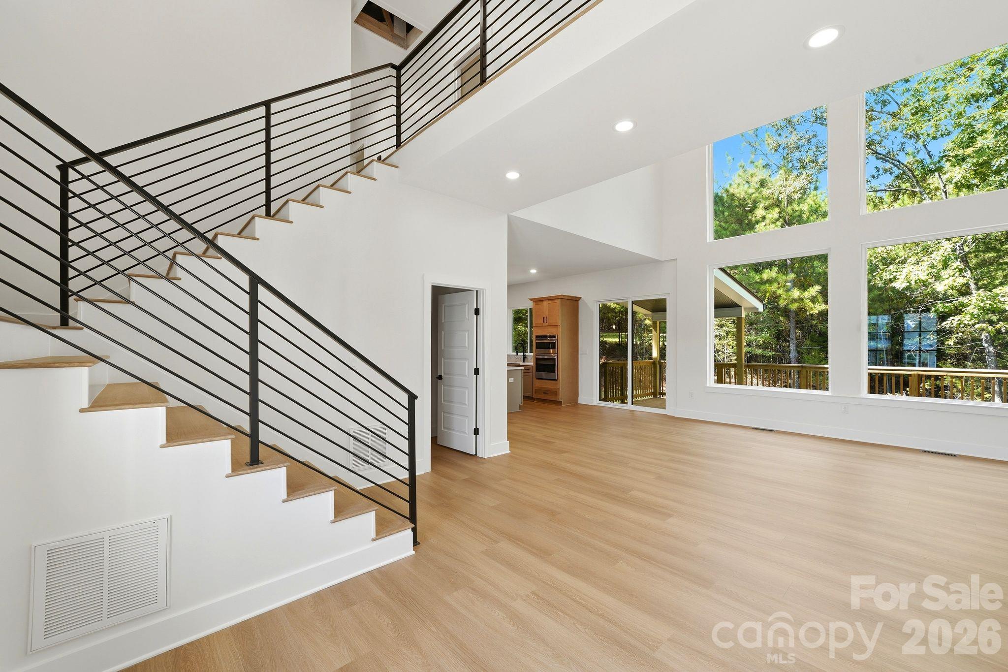 6882 Pine Moss Lane Property Photo 17