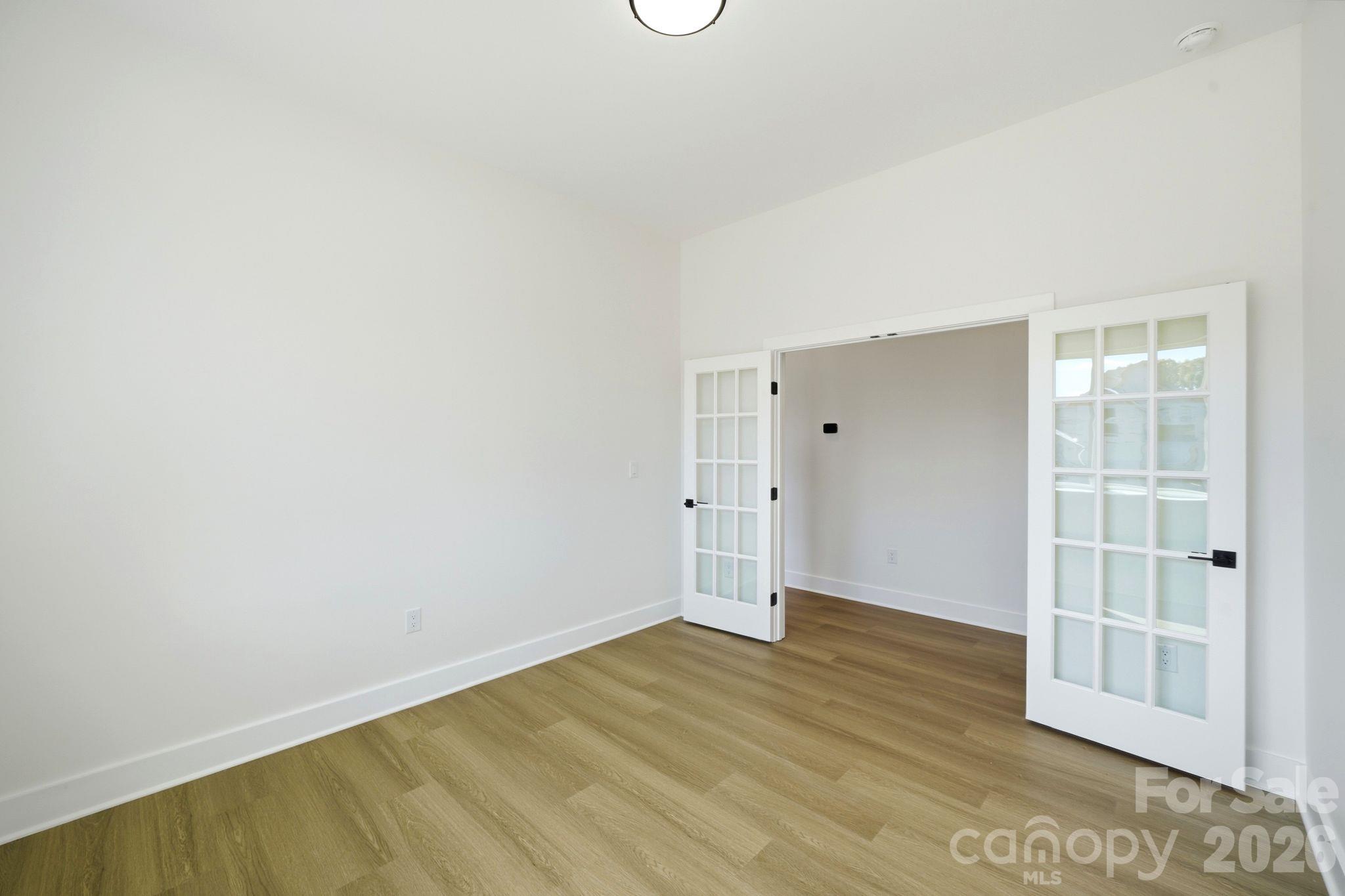 6882 Pine Moss Lane Property Photo 23