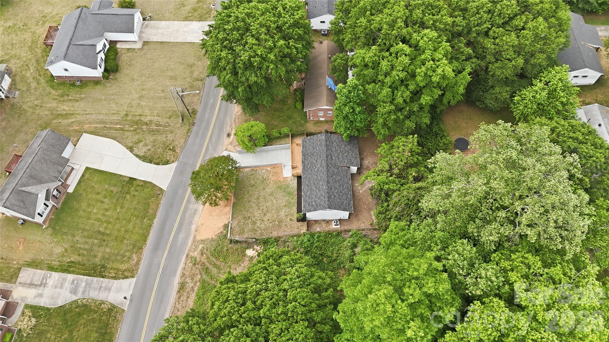 921 Green Circle Drive Property Photo 25