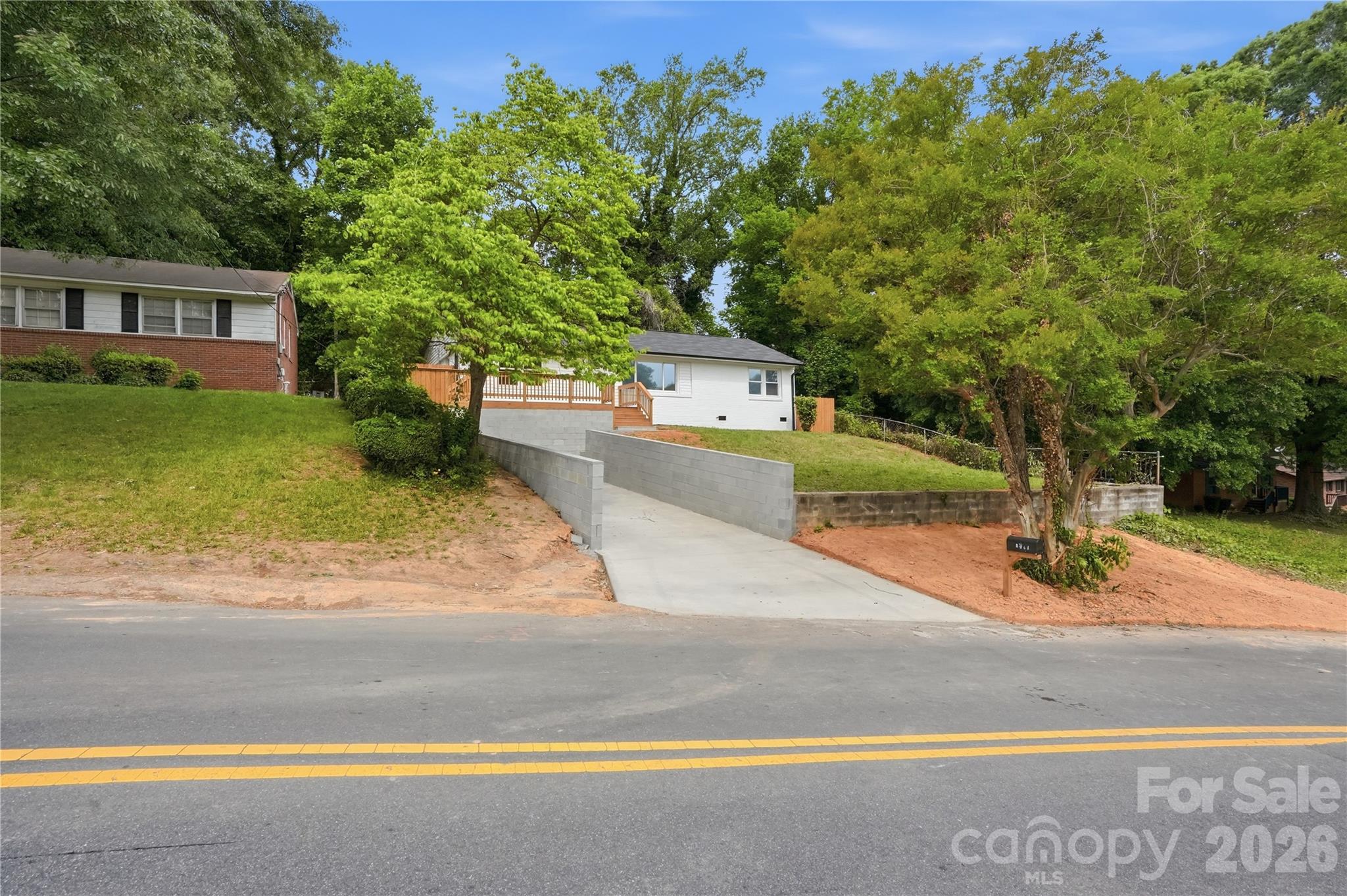 921 Green Circle Drive Property Photo 32