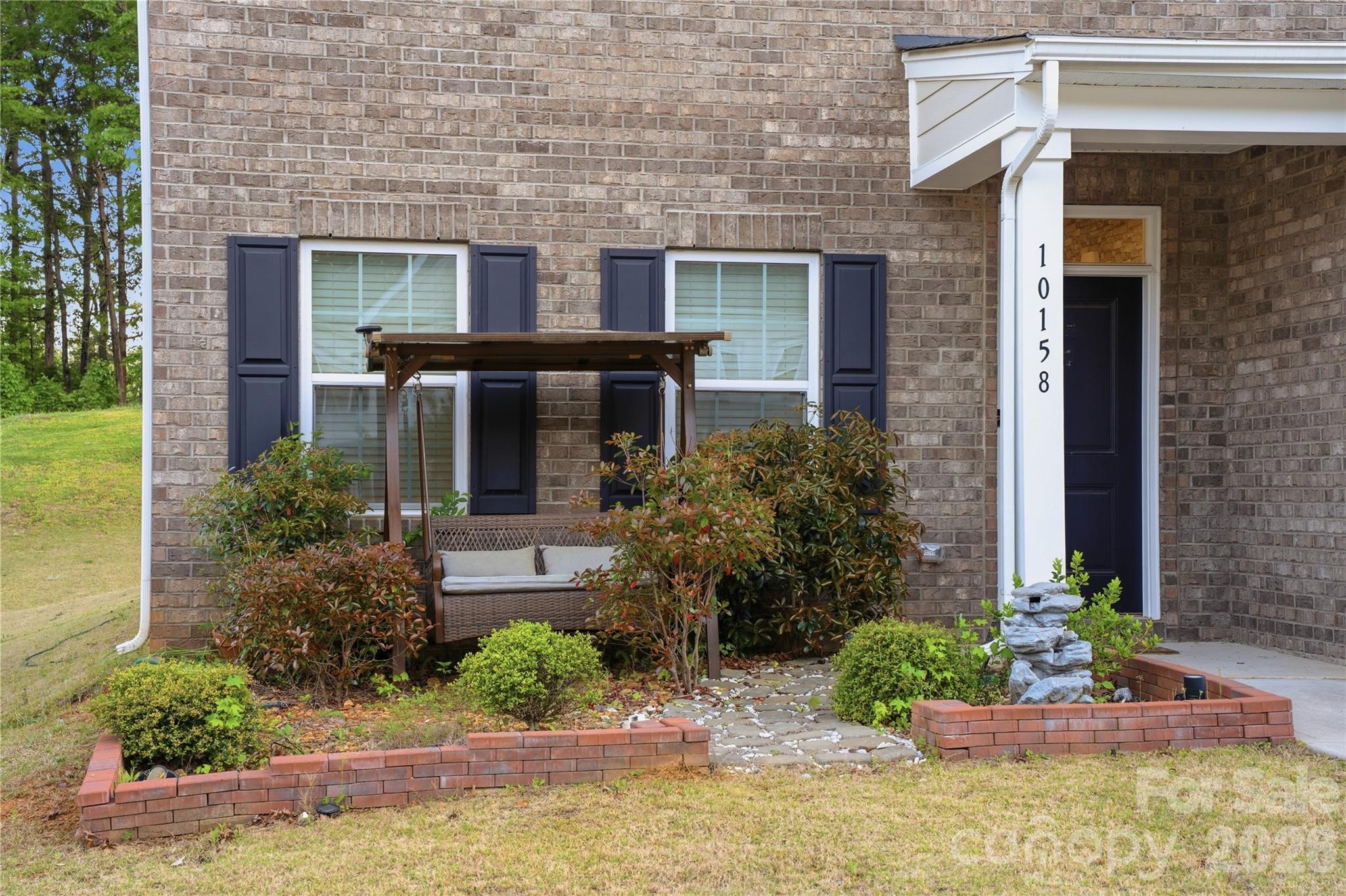 10158 Paper Birch Drive Property Photo 3