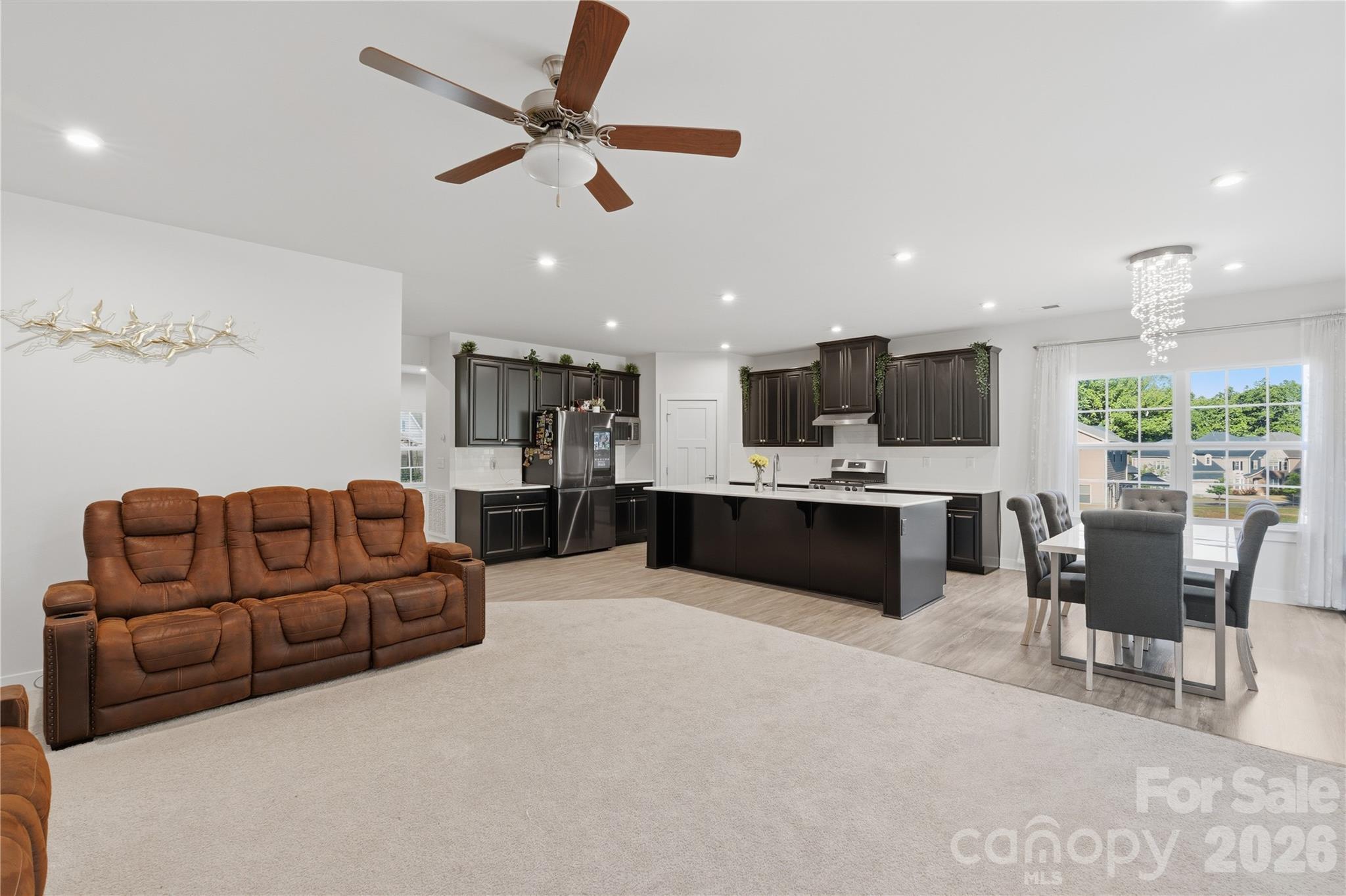 10158 Paper Birch Drive Property Photo 9