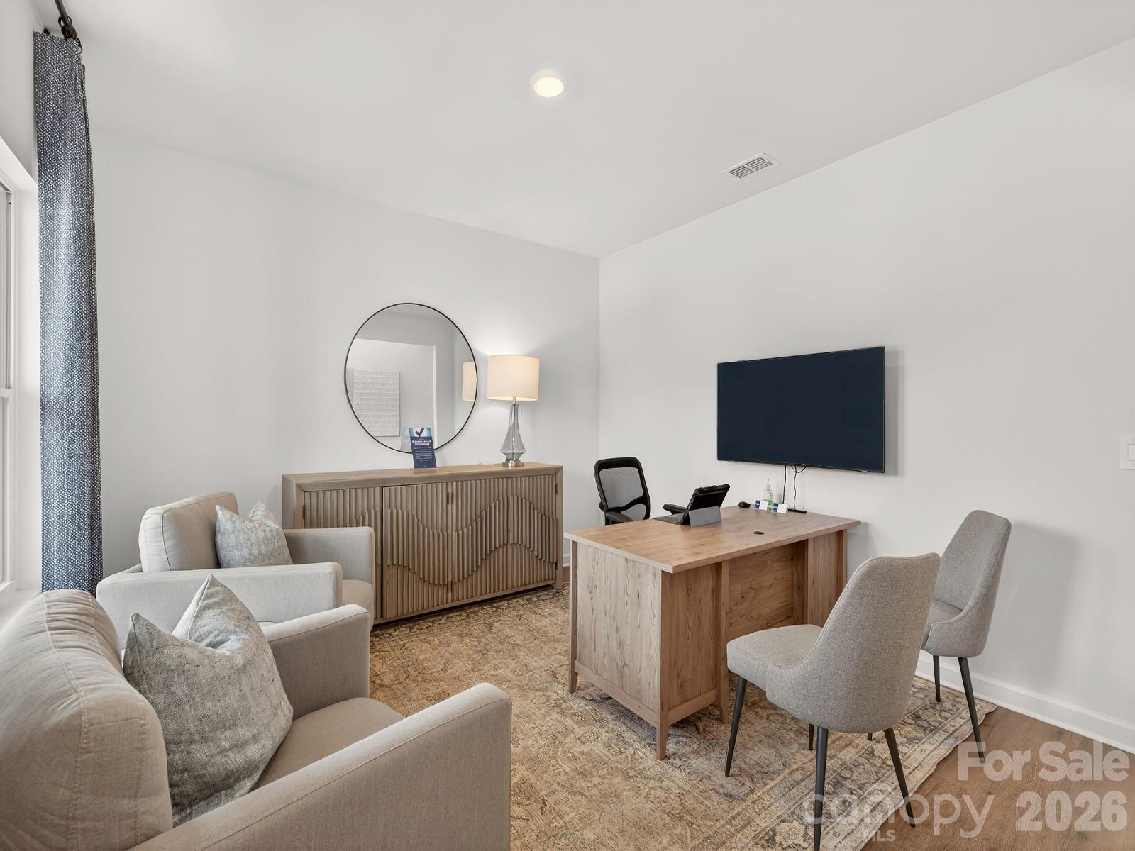 656 Darya Drive Property Photo 3
