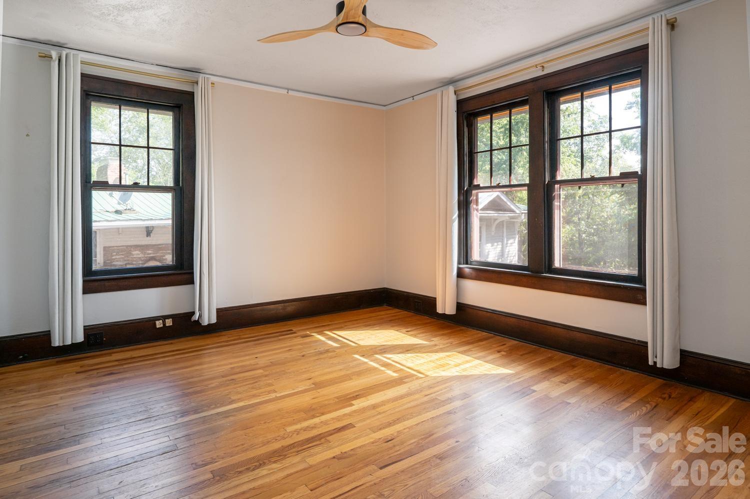 3 Woodlawn Avenue Property Photo 26