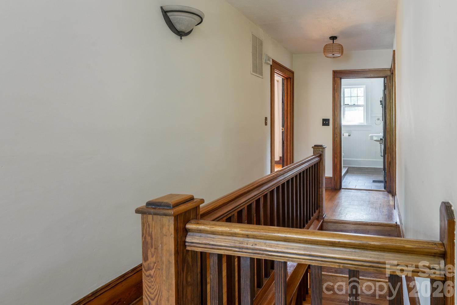 3 Woodlawn Avenue Property Photo 33