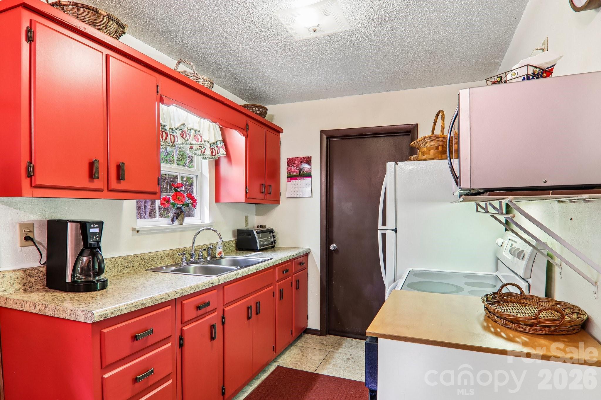 28 Mull Cove Road Property Photo 9