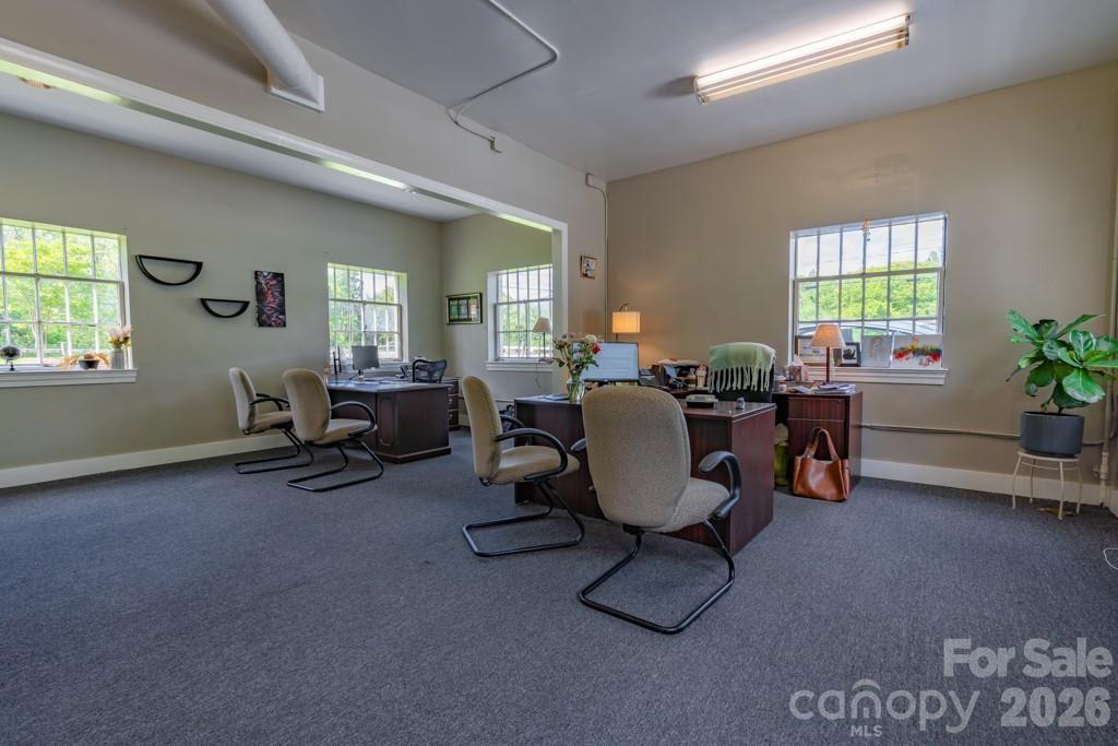1080 Main Street Property Photo 6