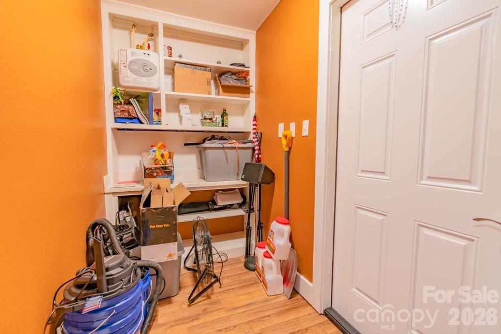 1080 Main Street Property Photo 28