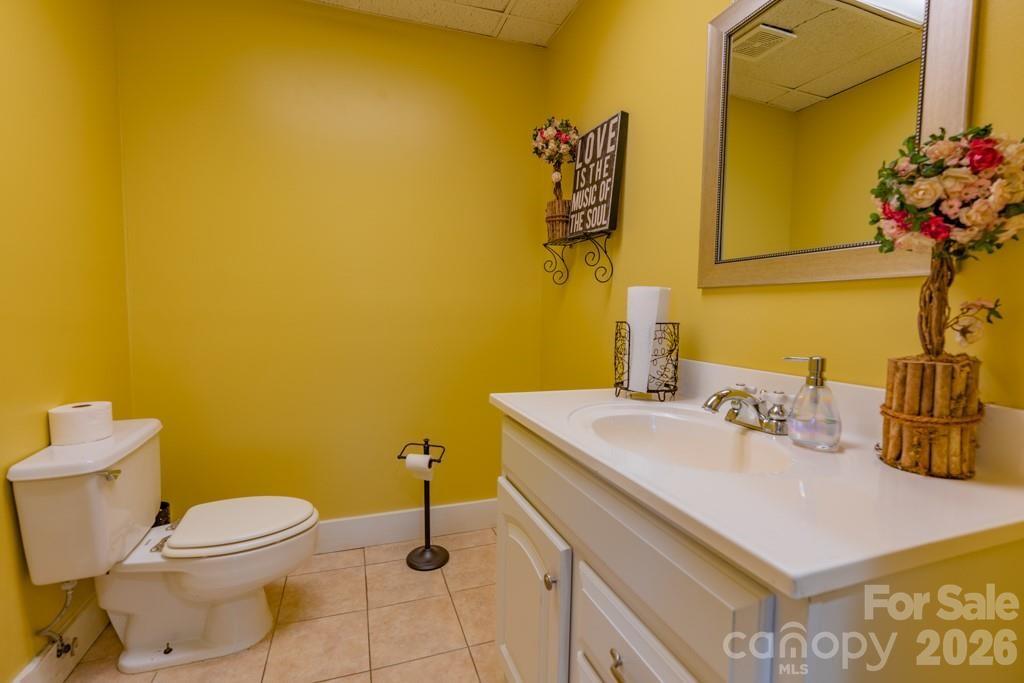 1080 Main Street Property Photo 29