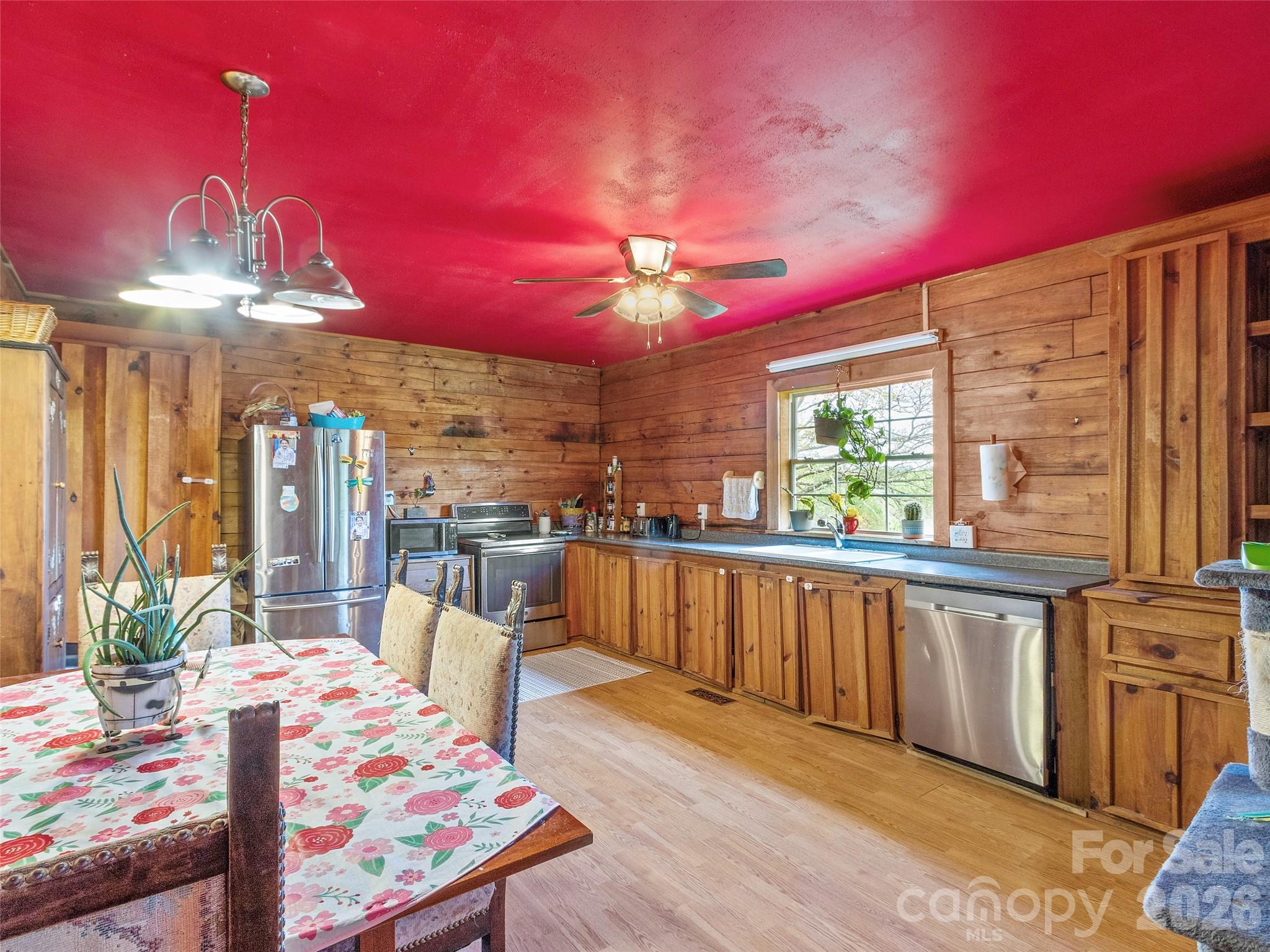 120 Lillie Lane Property Photo 11