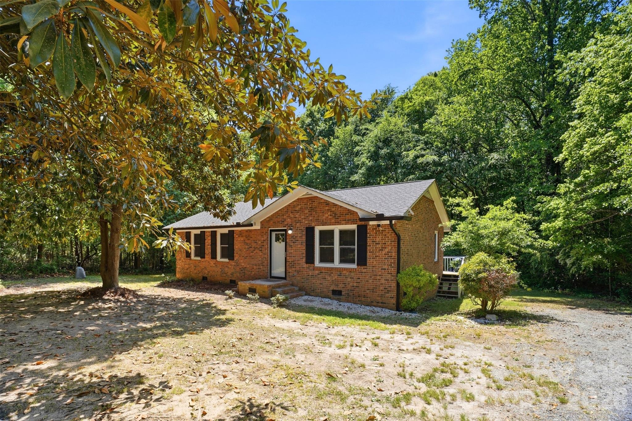 1525 Reservation Road Property Photo 2