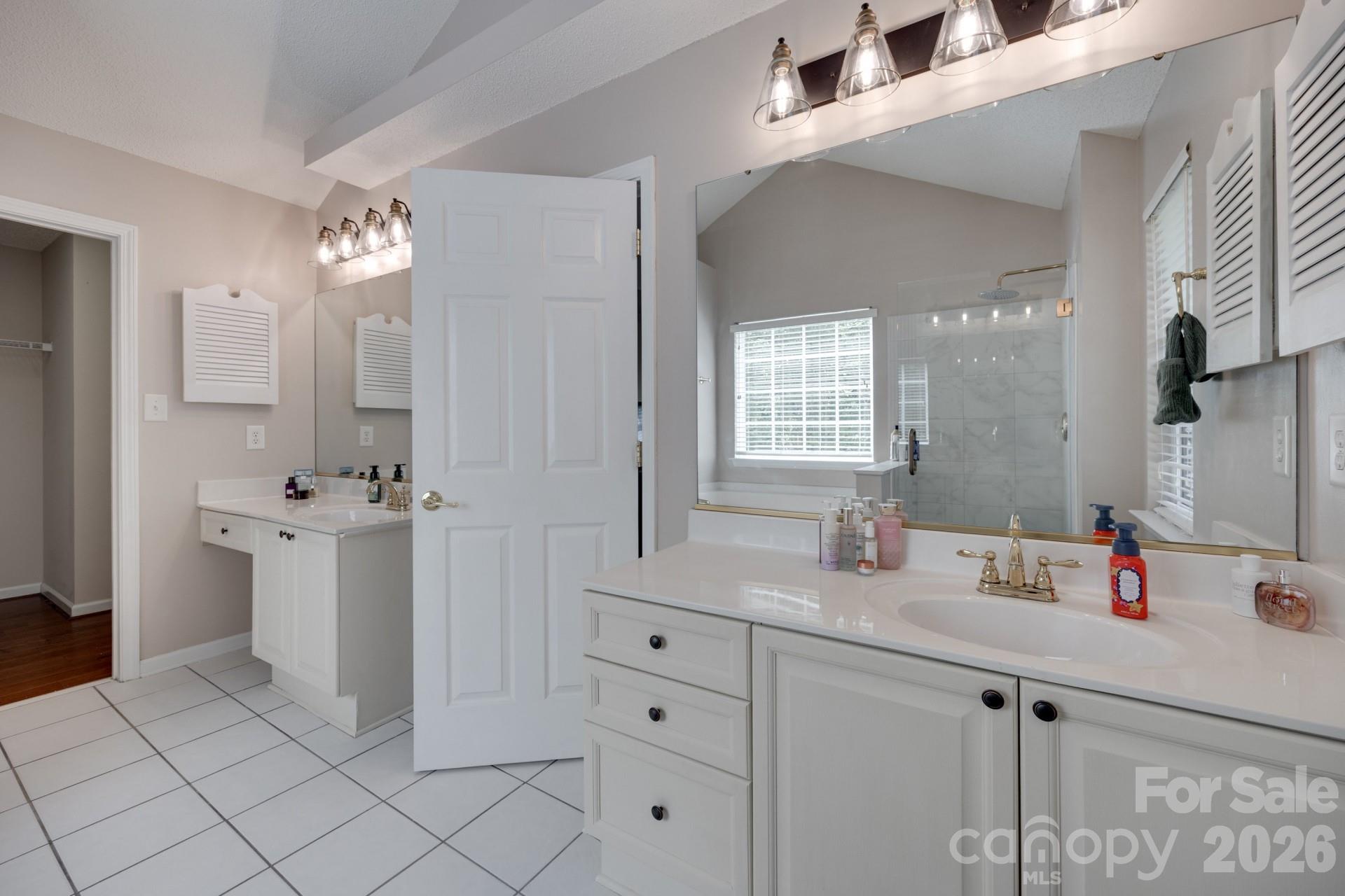 12719 Vantage Point Lane Property Photo 23
