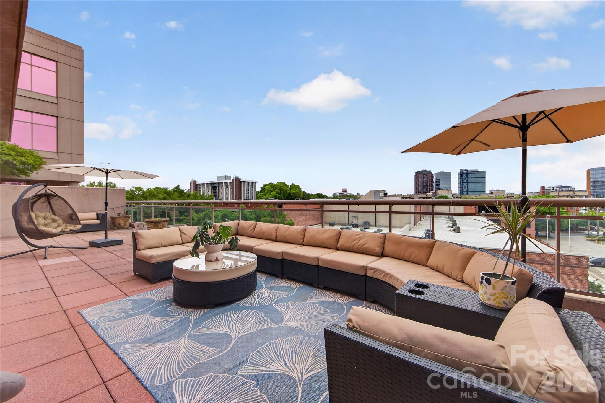 315 Arlington Avenue 503 Property Photo 22