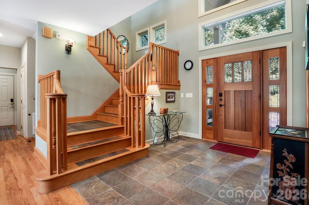 301 Gateway Drive Property Photo 25