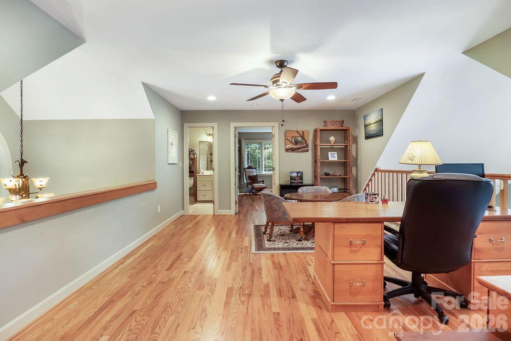 301 Gateway Drive Property Photo 29