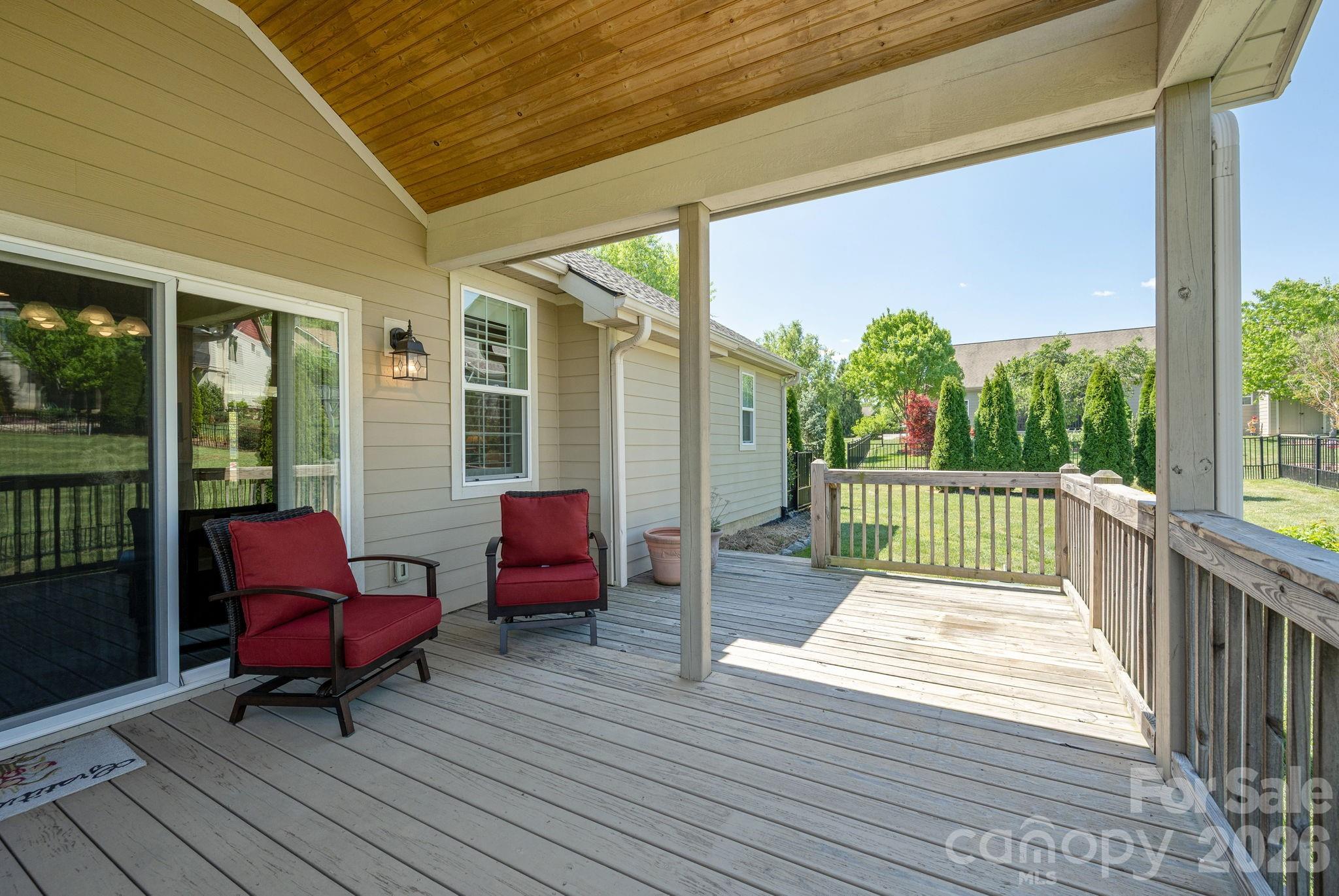 31 Black Iron Lane Property Photo 14