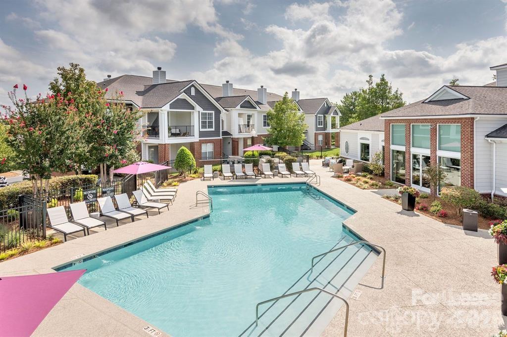14325 Plantation Park Boulevard Ballantyn W/ Solarium Property Photo 1