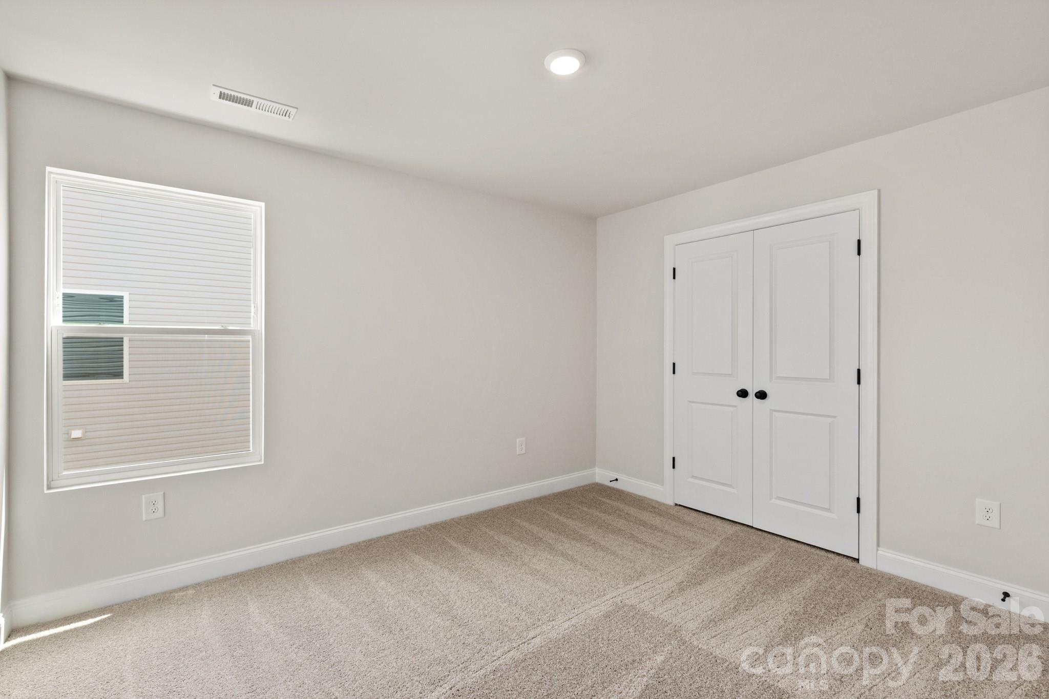 810 Willow Estates Drive Property Photo 5