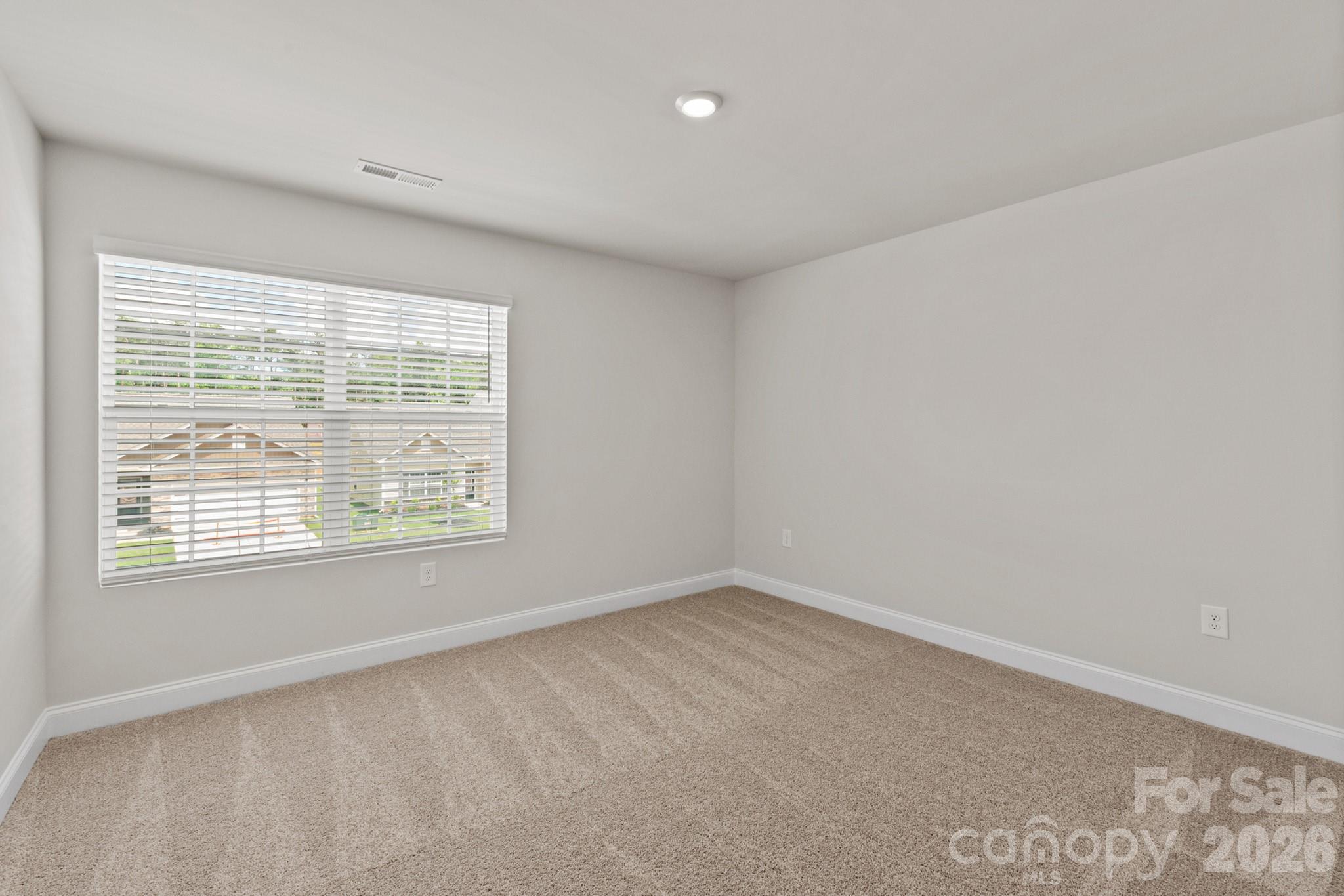 810 Willow Estates Drive Property Photo 7