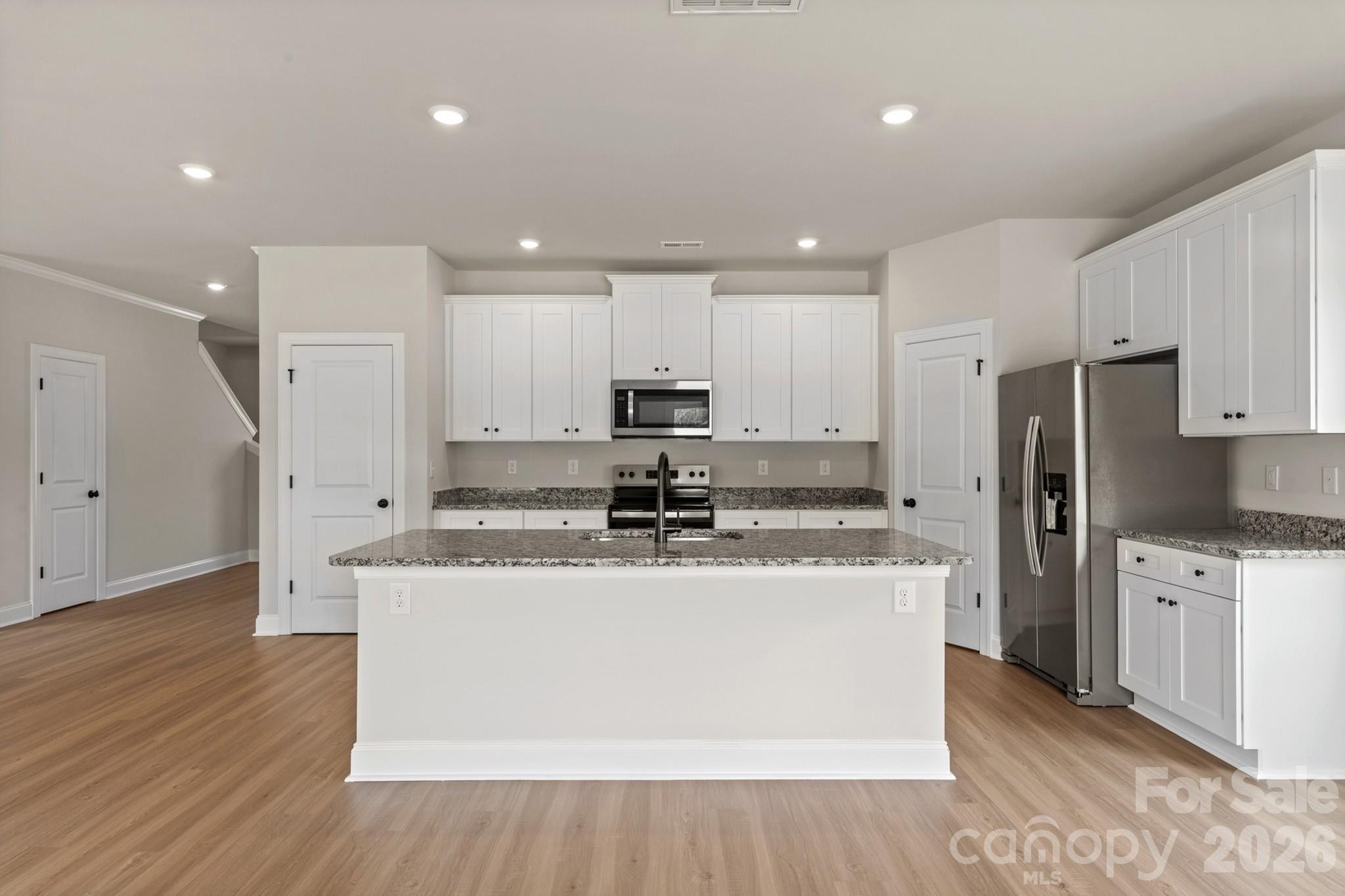 810 Willow Estates Drive Property Photo 13