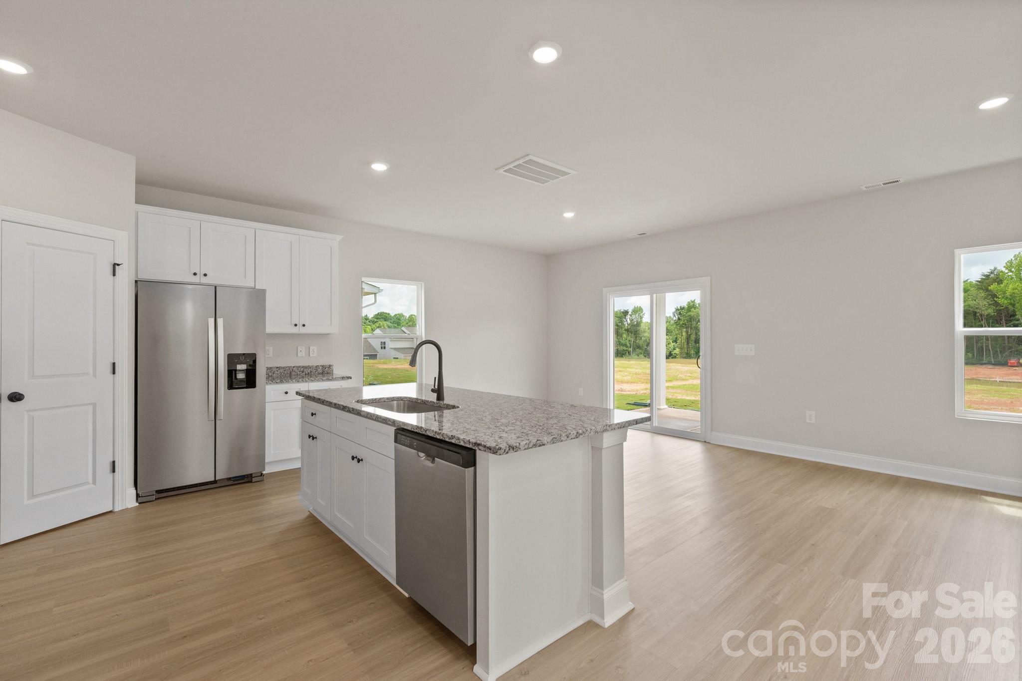 810 Willow Estates Drive Property Photo 15