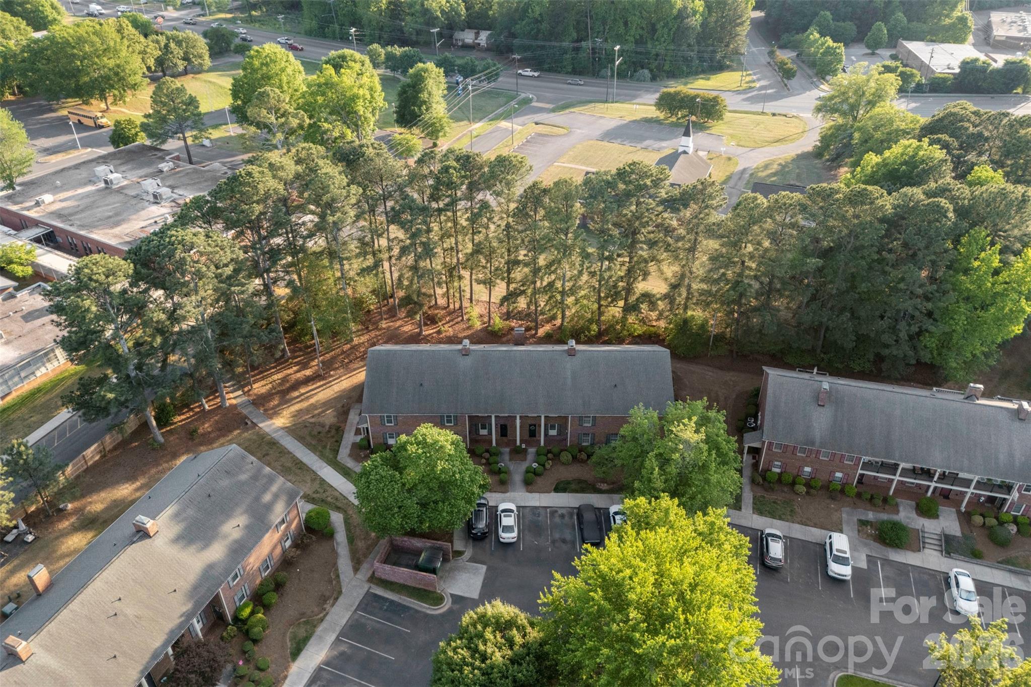 809 Jamestown Drive 5 Property Photo 25
