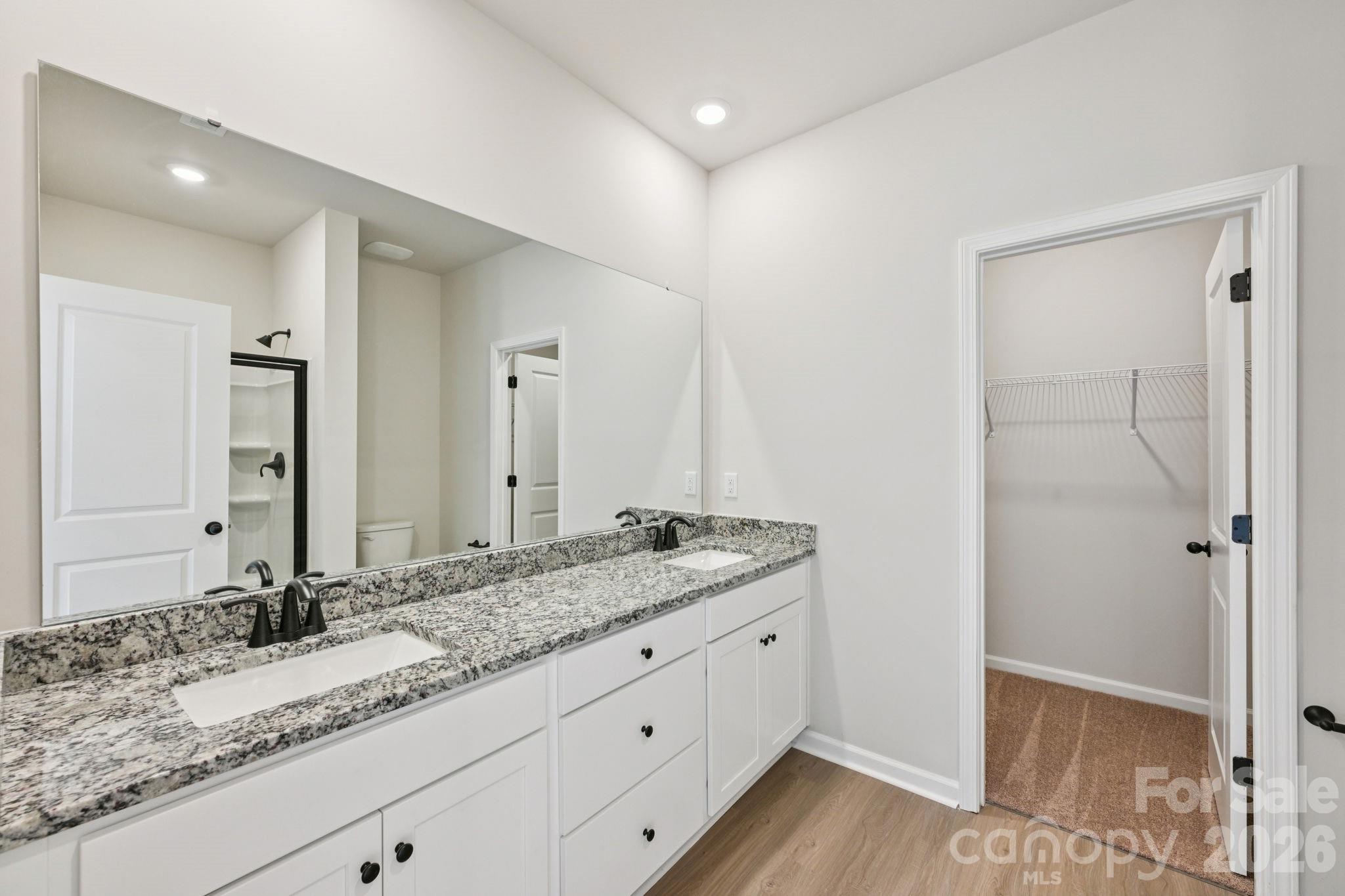 800 Willow Estates Drive Property Photo 14
