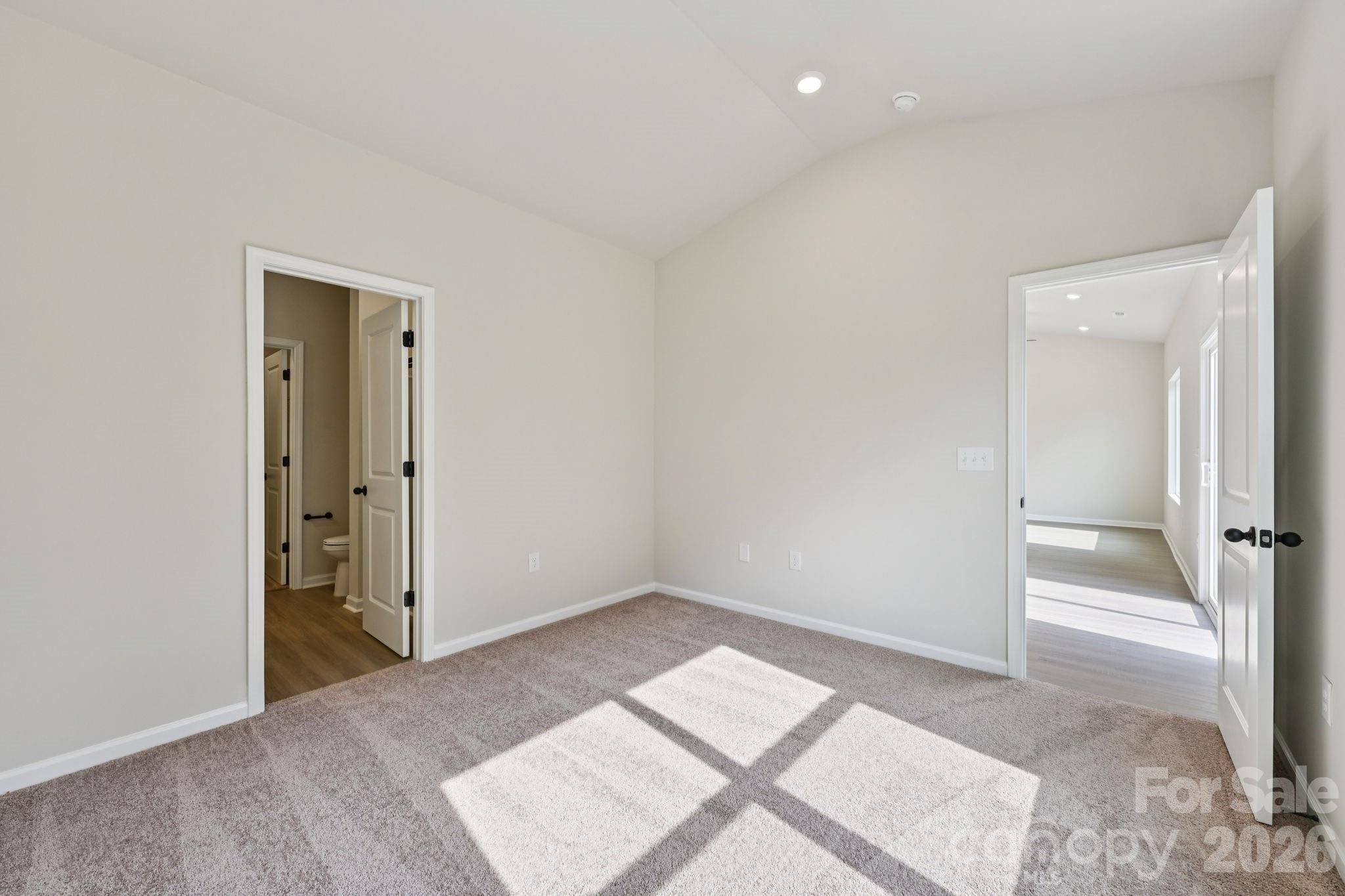 800 Willow Estates Drive Property Photo 15