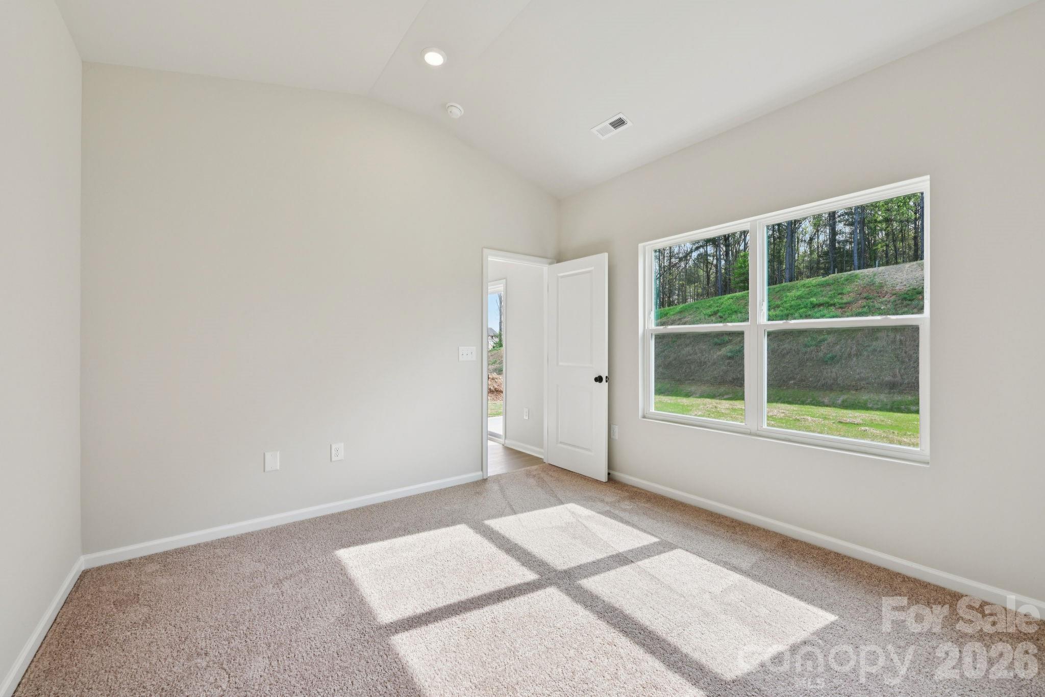 800 Willow Estates Drive Property Photo 16
