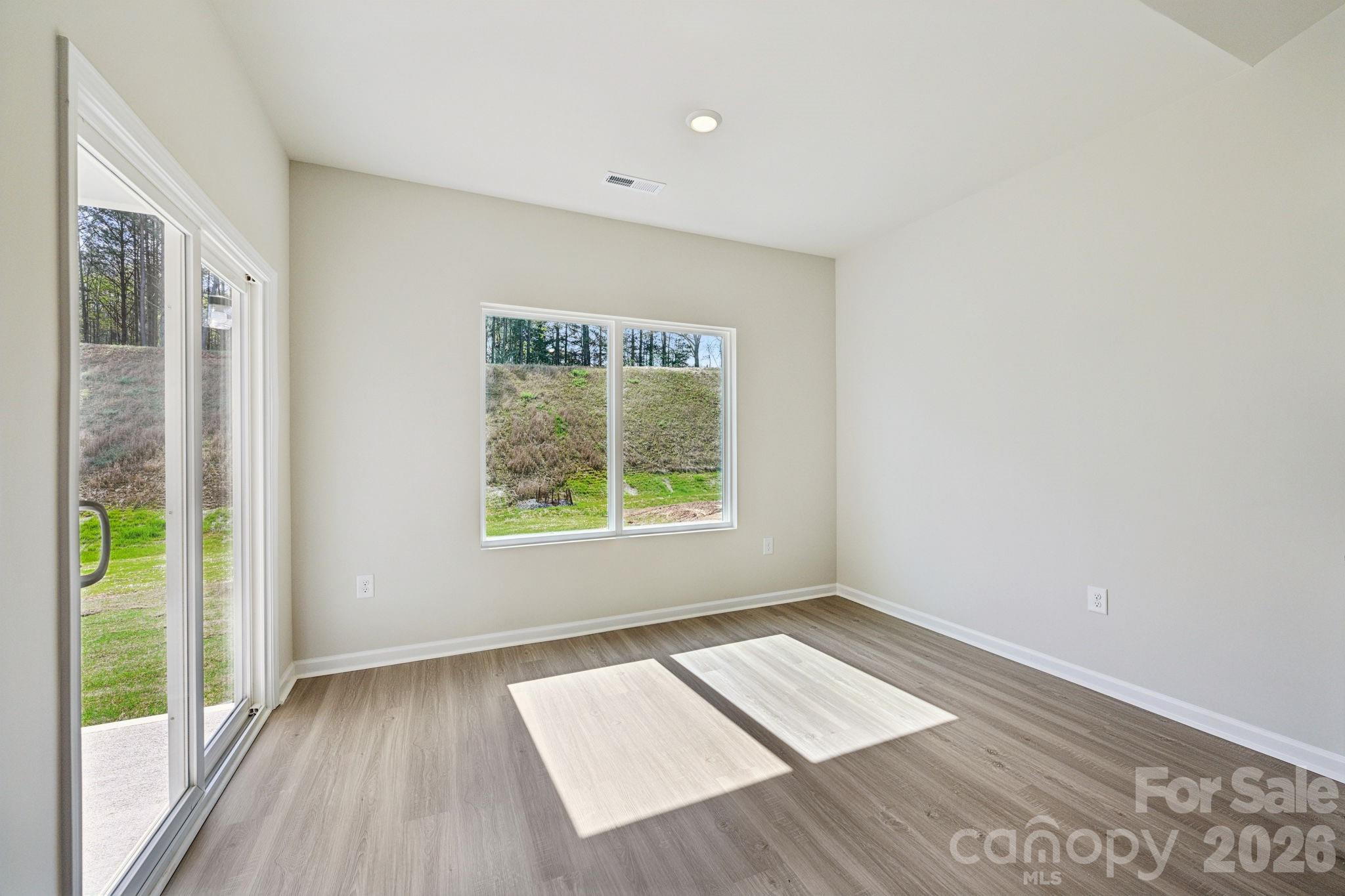 716 Willow Estates Drive Property Photo 12