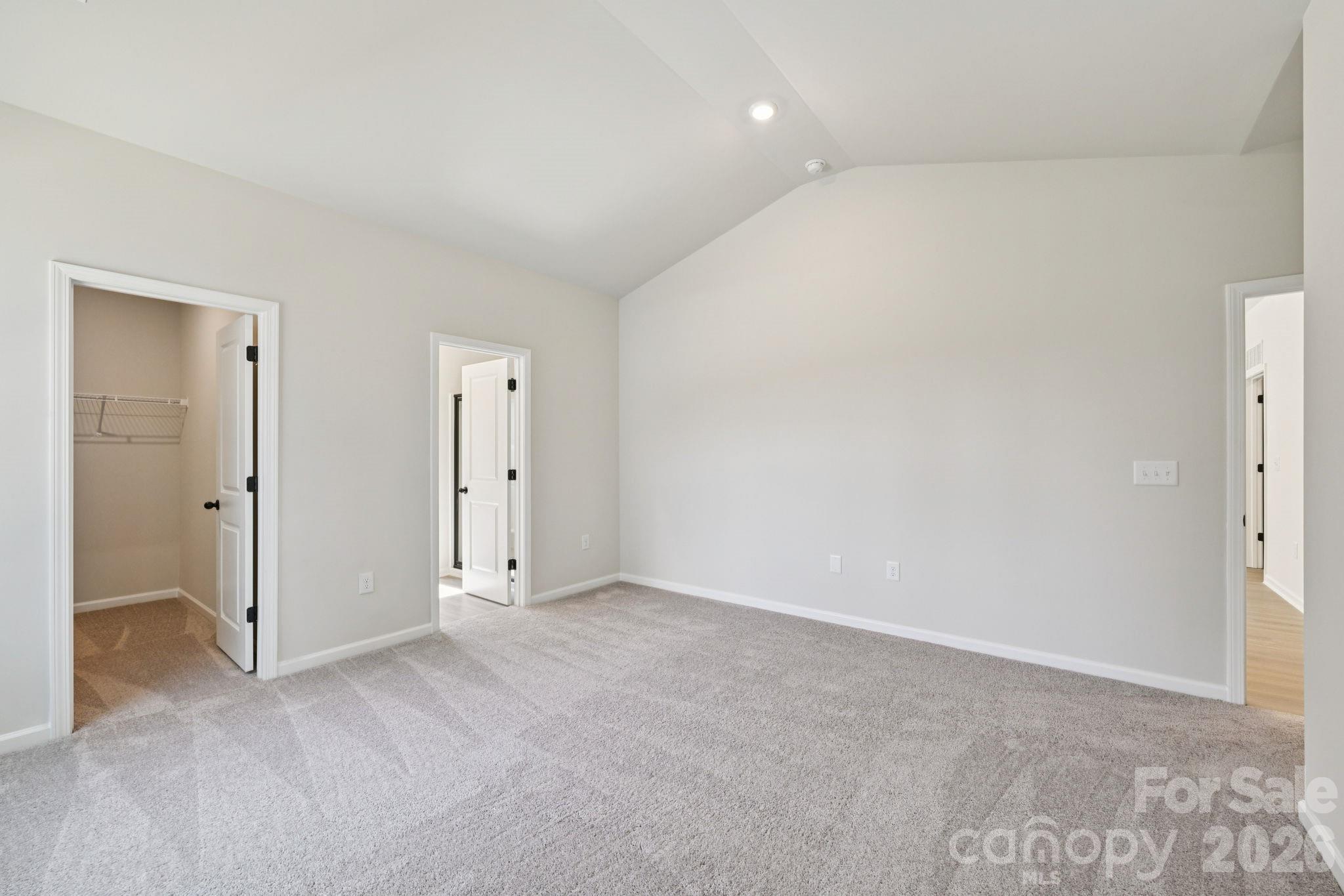 716 Willow Estates Drive Property Photo 16