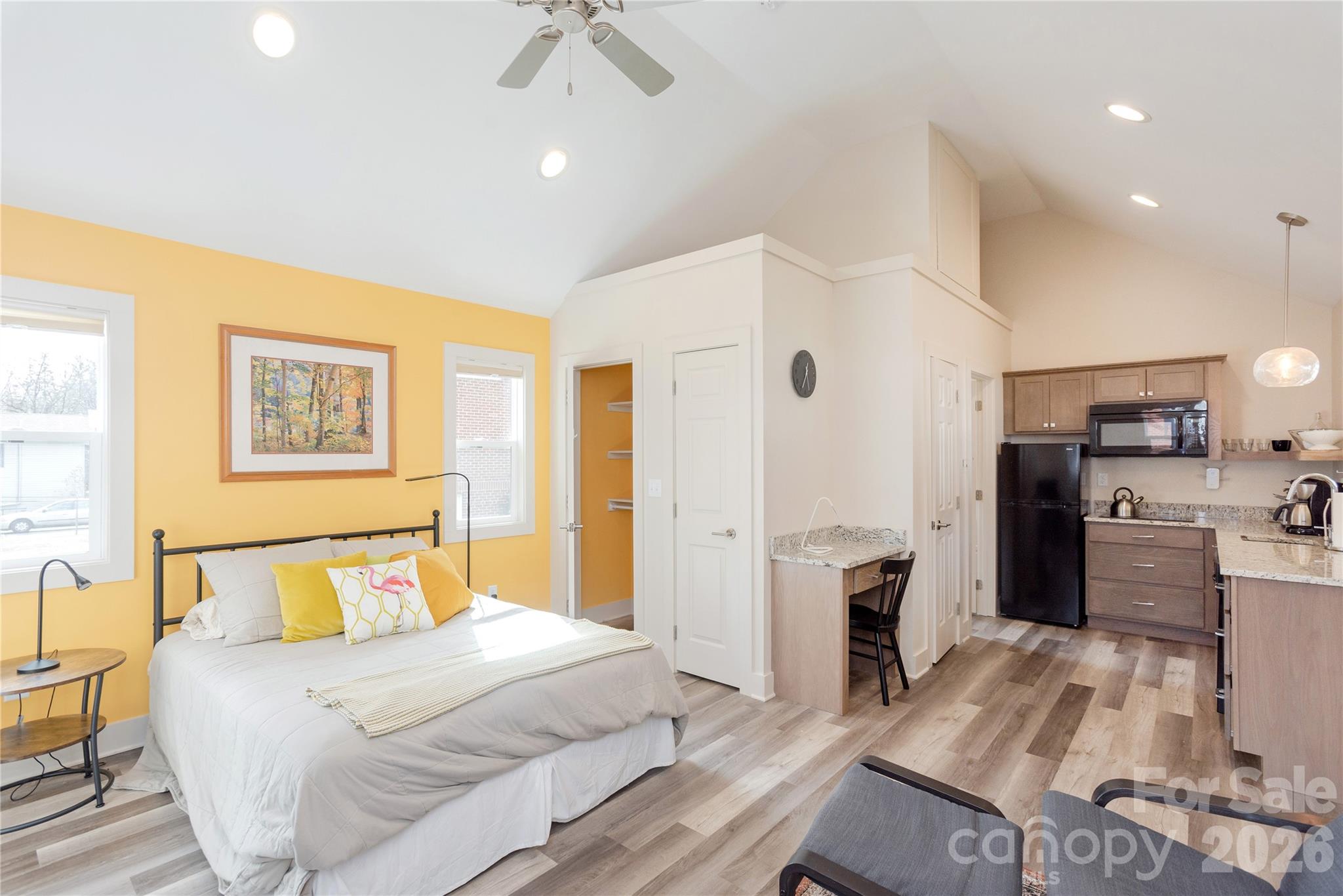 608 Ray Avenue Property Photo 5