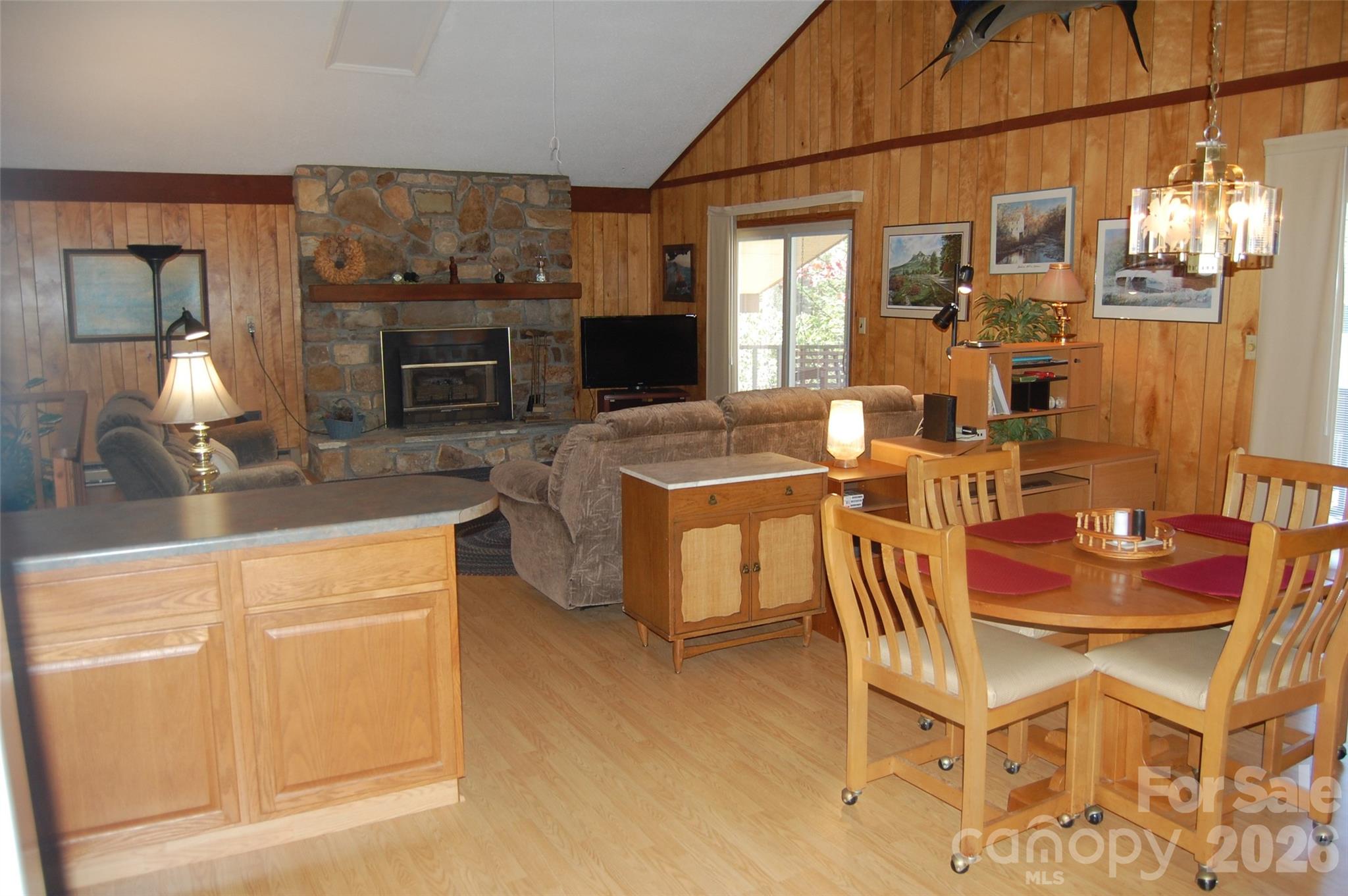 61 Dew Drop Loop Property Photo 3