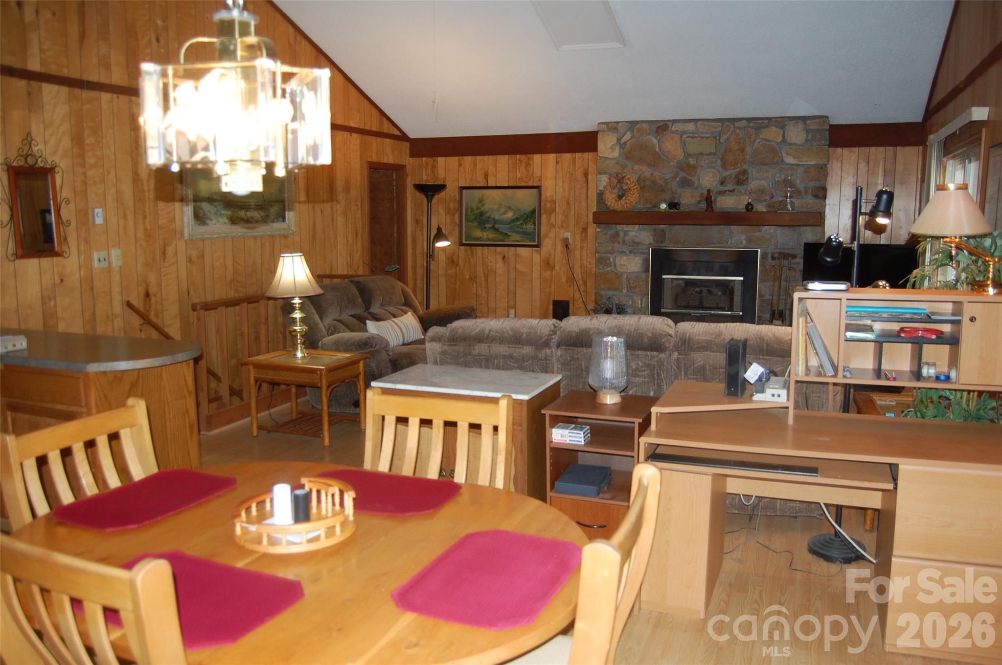 61 Dew Drop Loop Property Photo 4