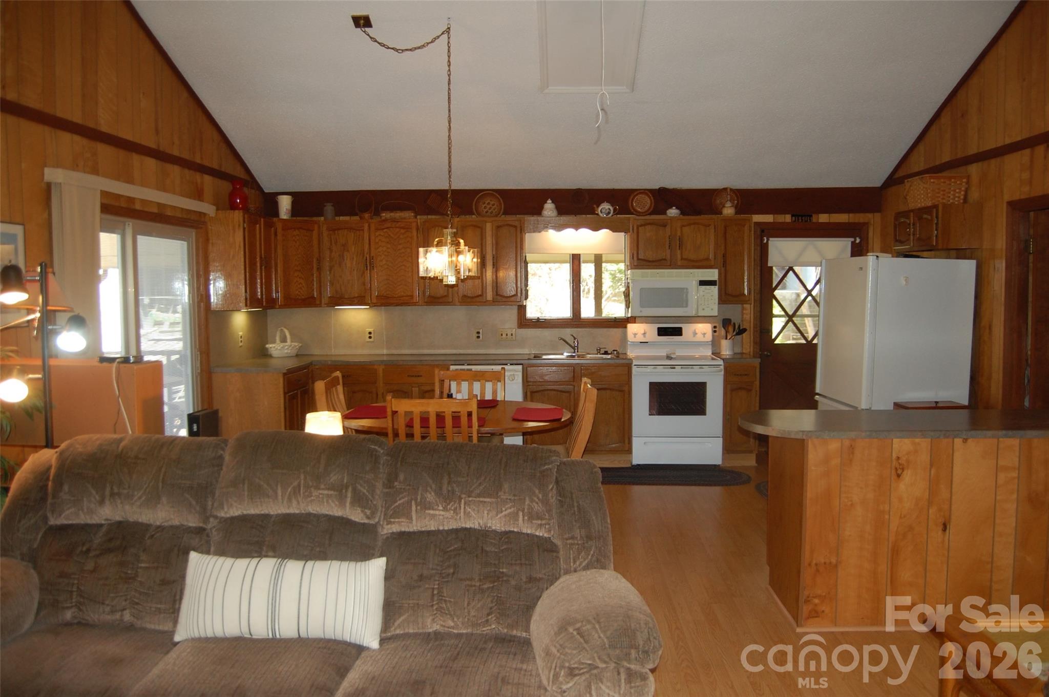 61 Dew Drop Loop Property Photo 5