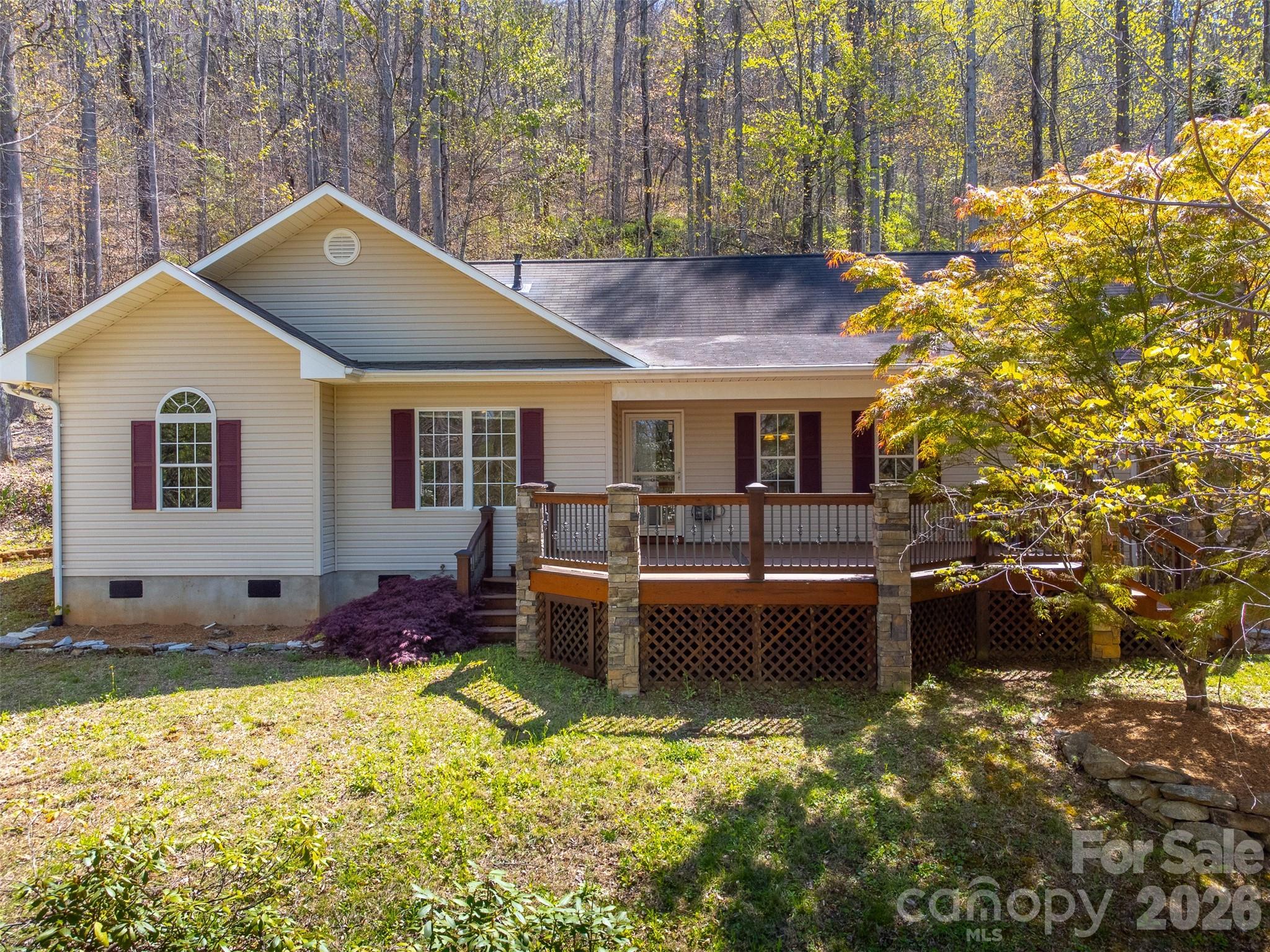 605 Toy Cove Road Property Photo 2