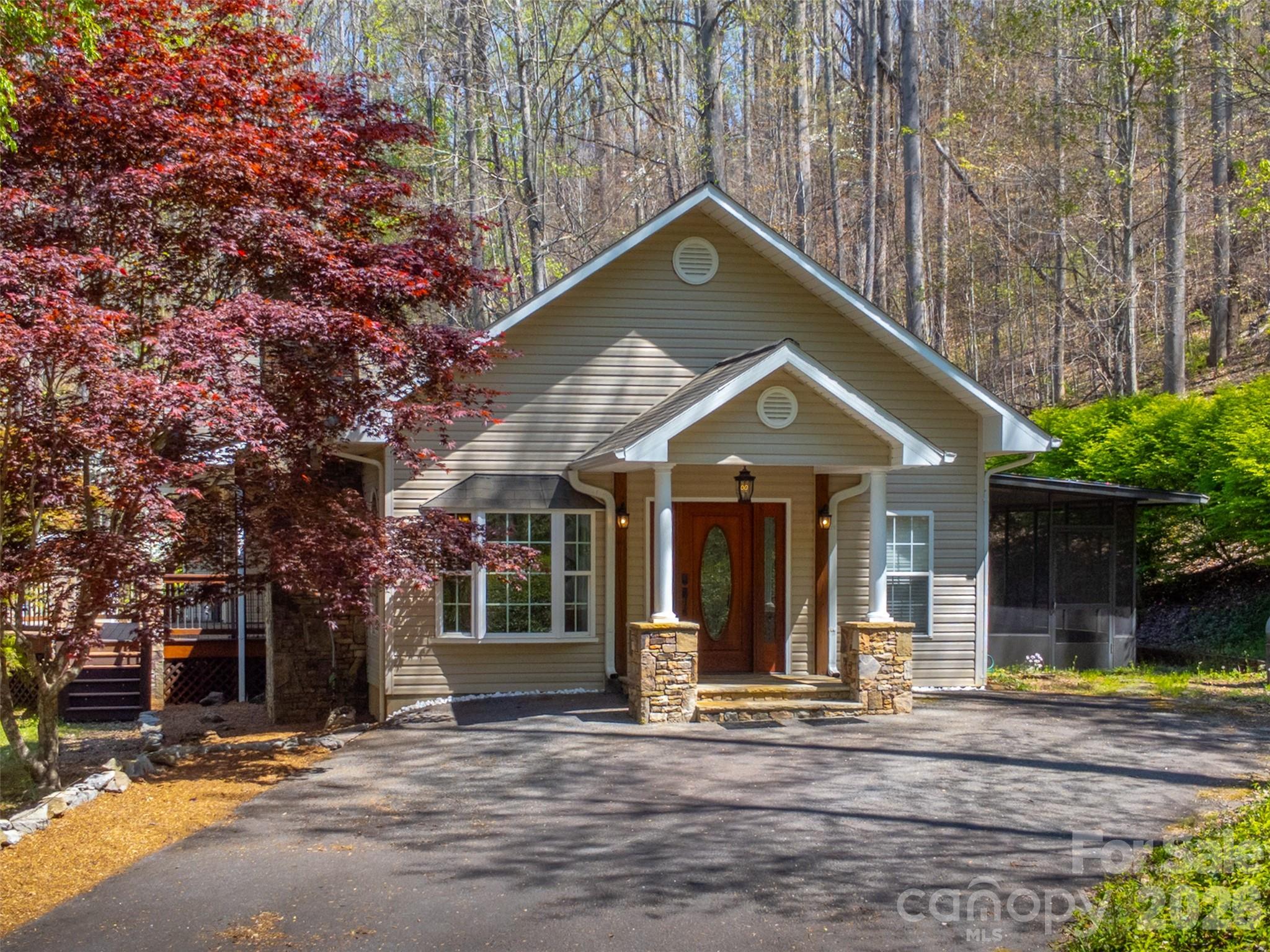 605 Toy Cove Road Property Photo 6
