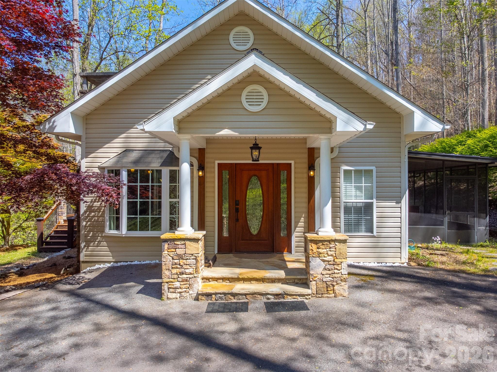 605 Toy Cove Road Property Photo 7