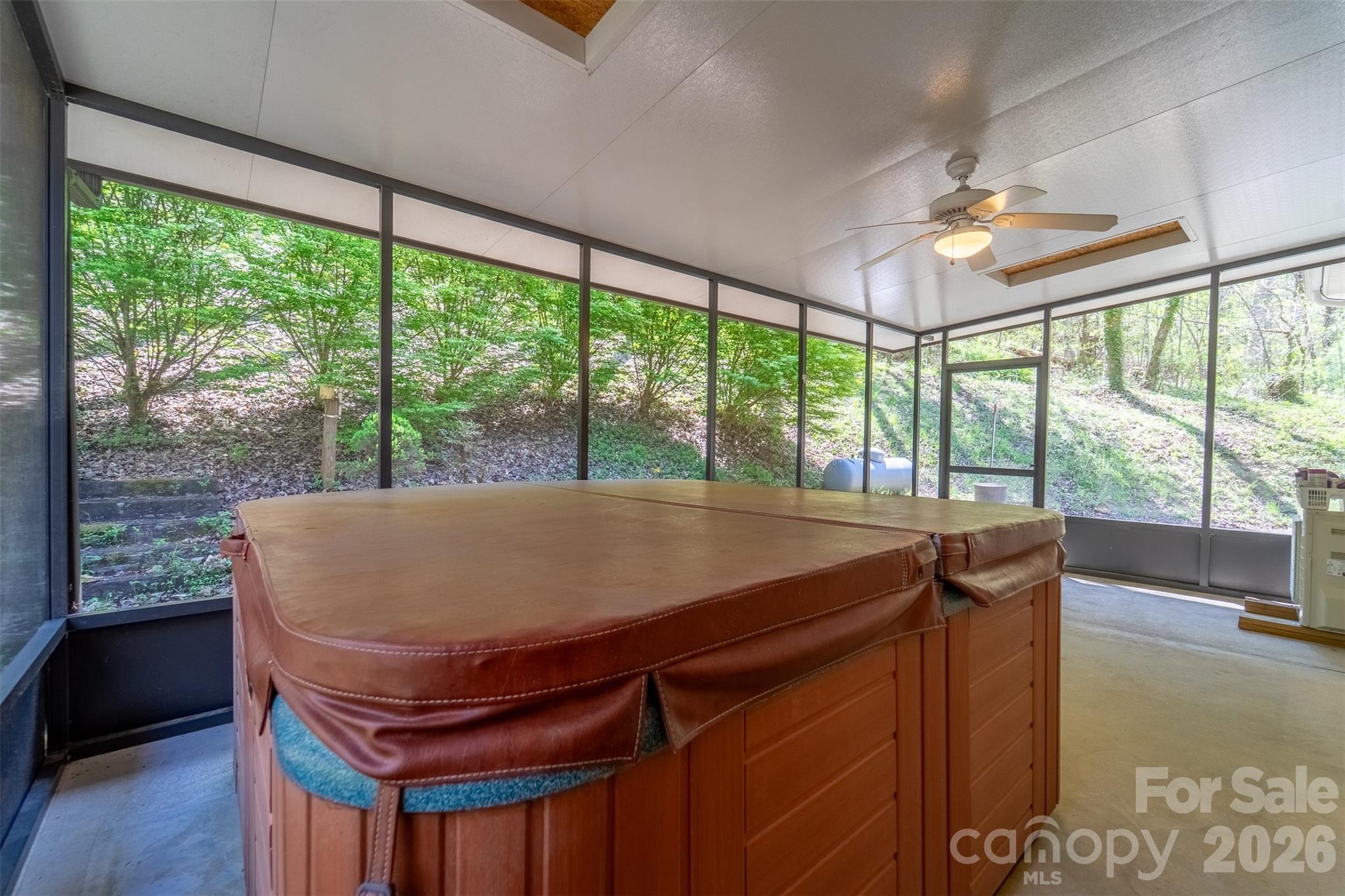 605 Toy Cove Road Property Photo 36