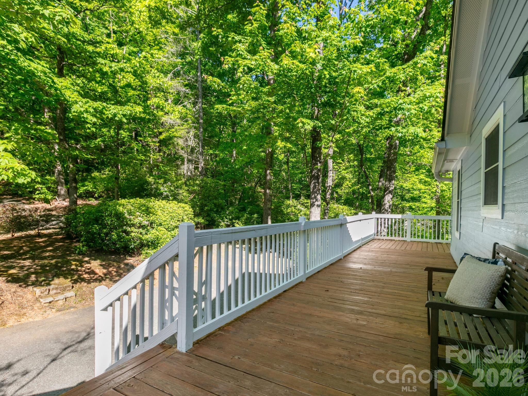 220 Jones Court Property Photo 29
