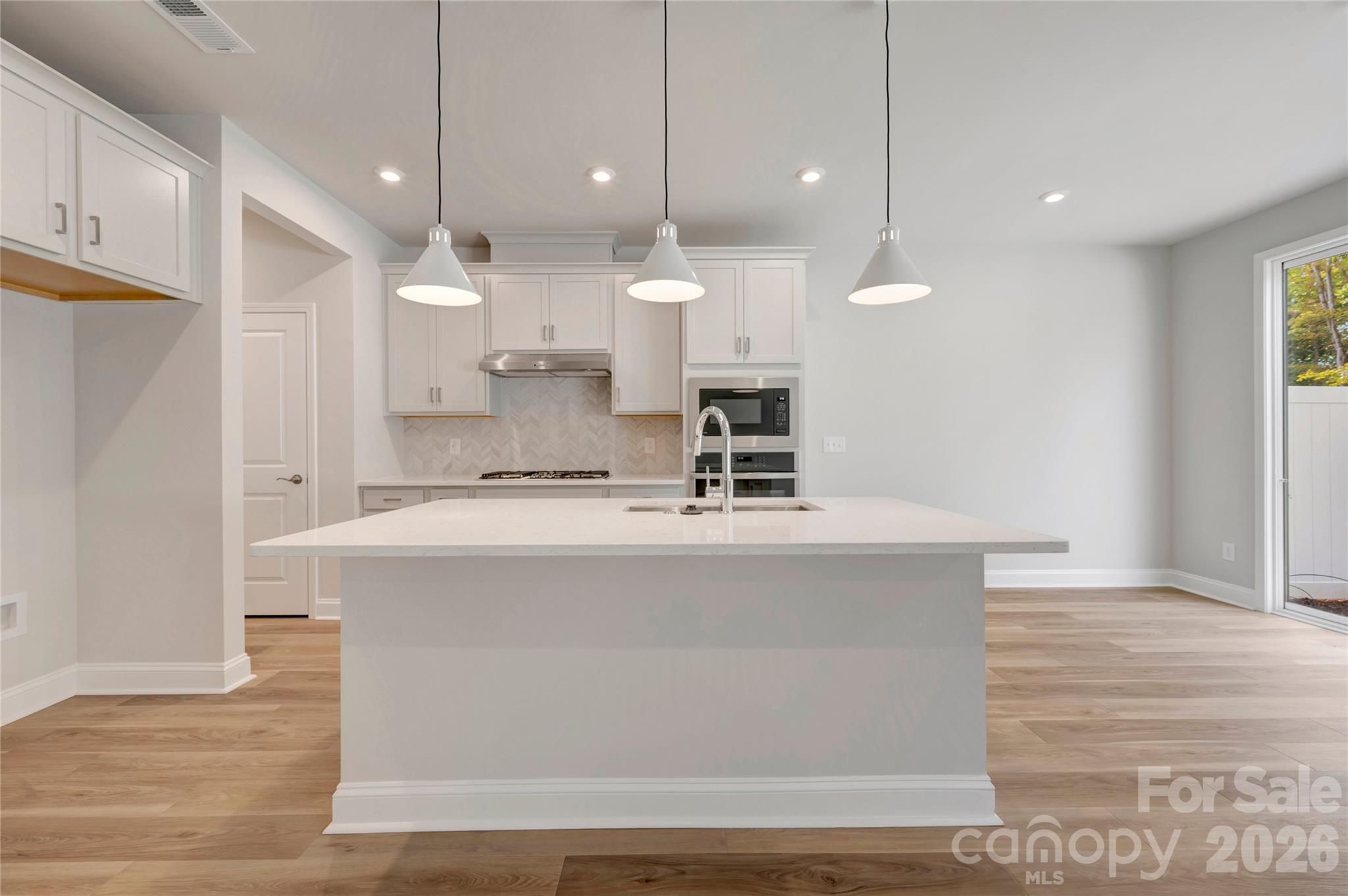 201 Landy Street Property Photo 8