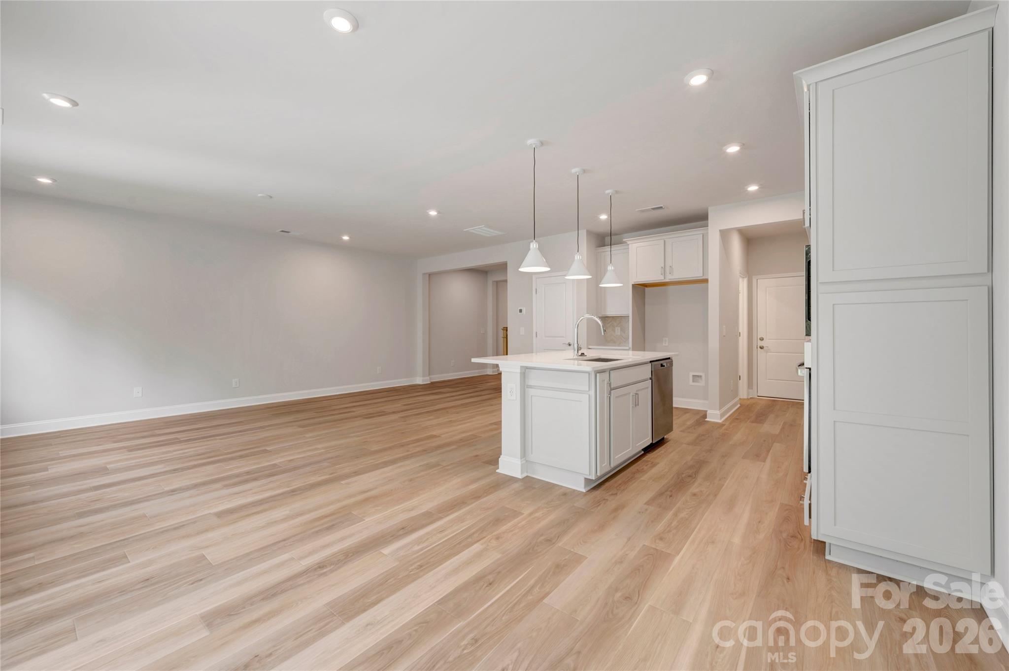 201 Landy Street Property Photo 9