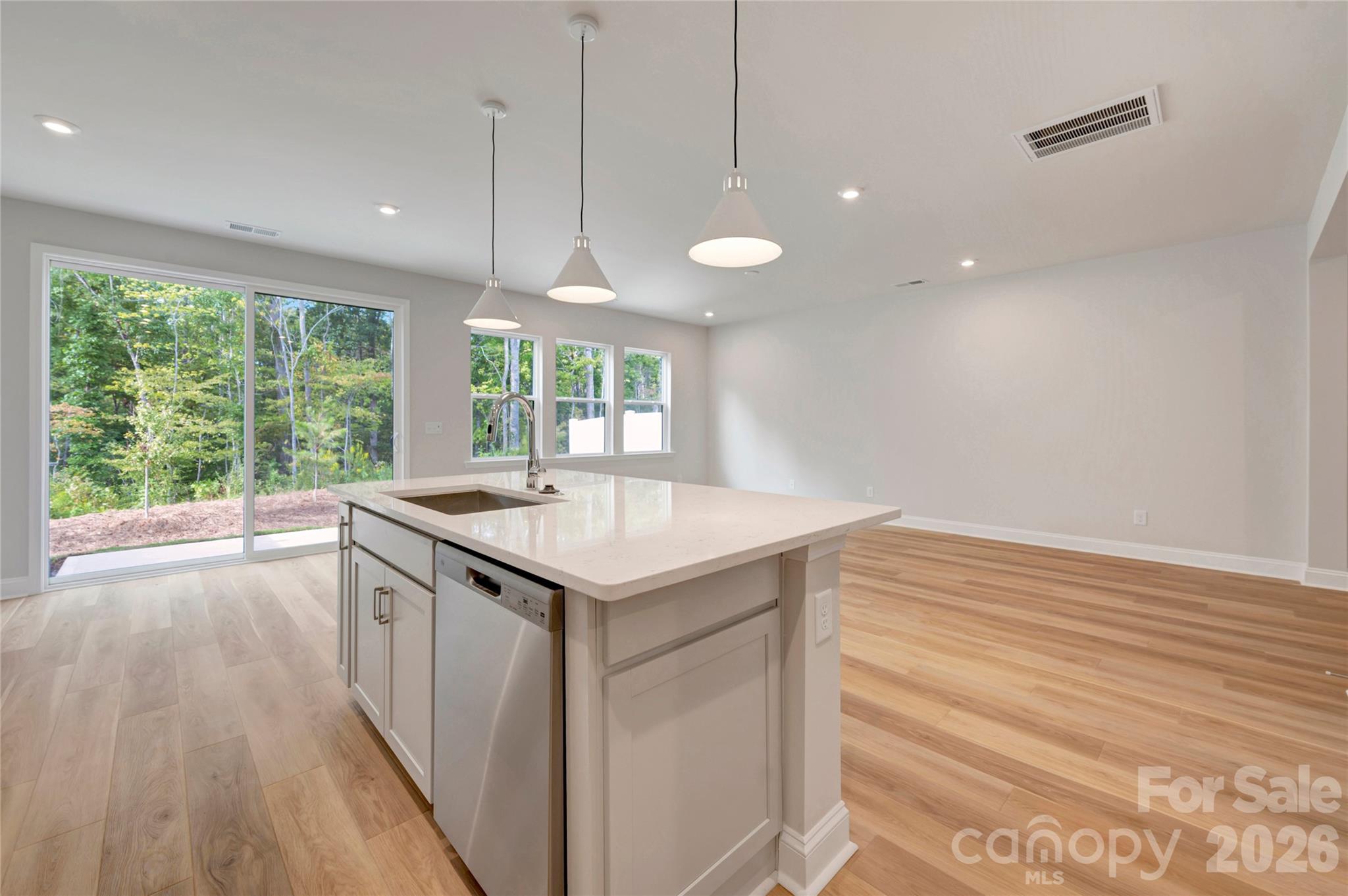 201 Landy Street Property Photo 11