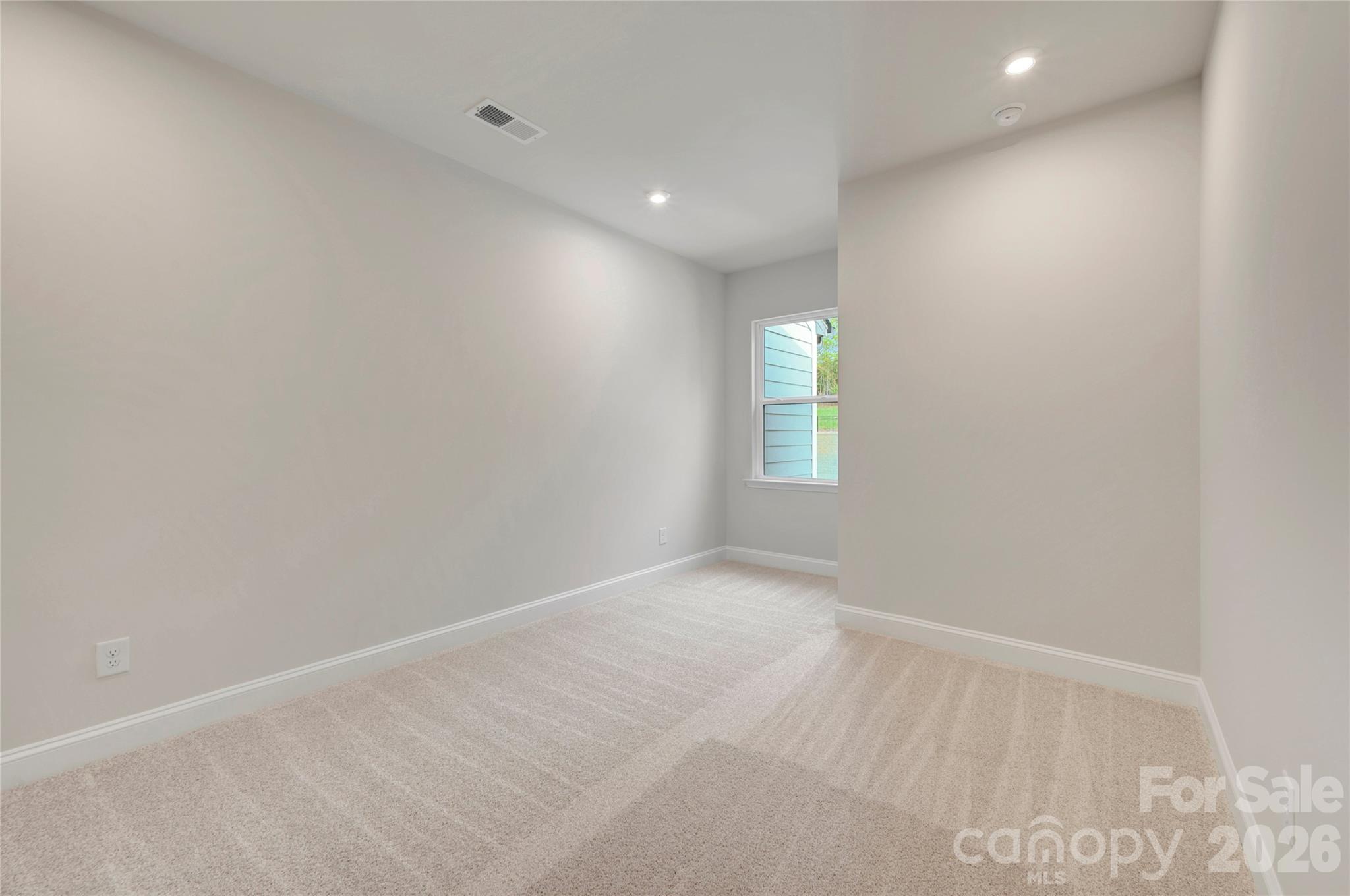 201 Landy Street Property Photo 24