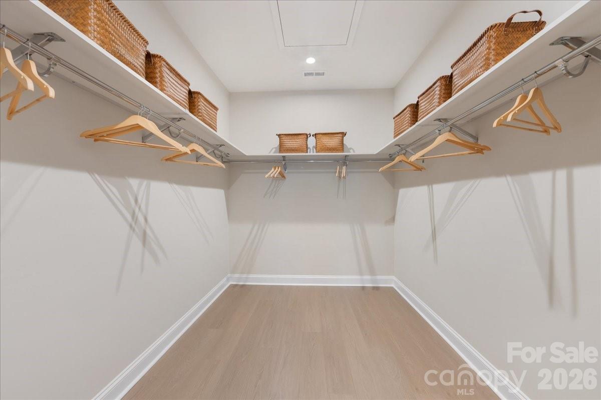 201 Landy Street Property Photo 25
