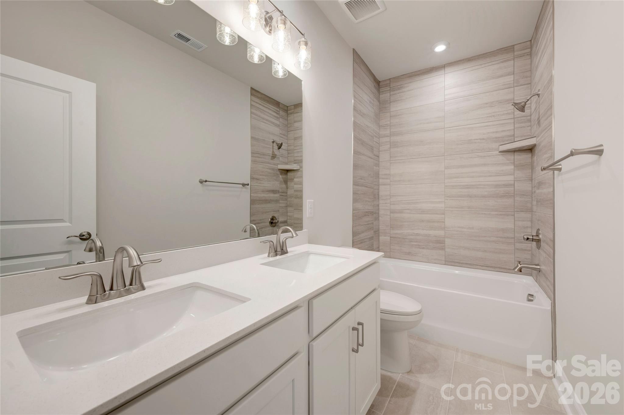 201 Landy Street Property Photo 26