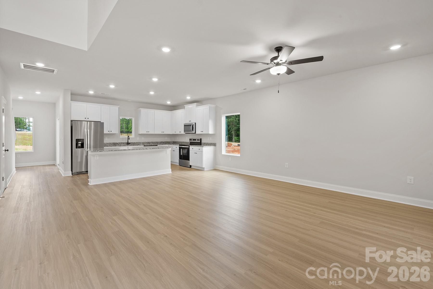 6602 Fairford Drive Property Photo 5
